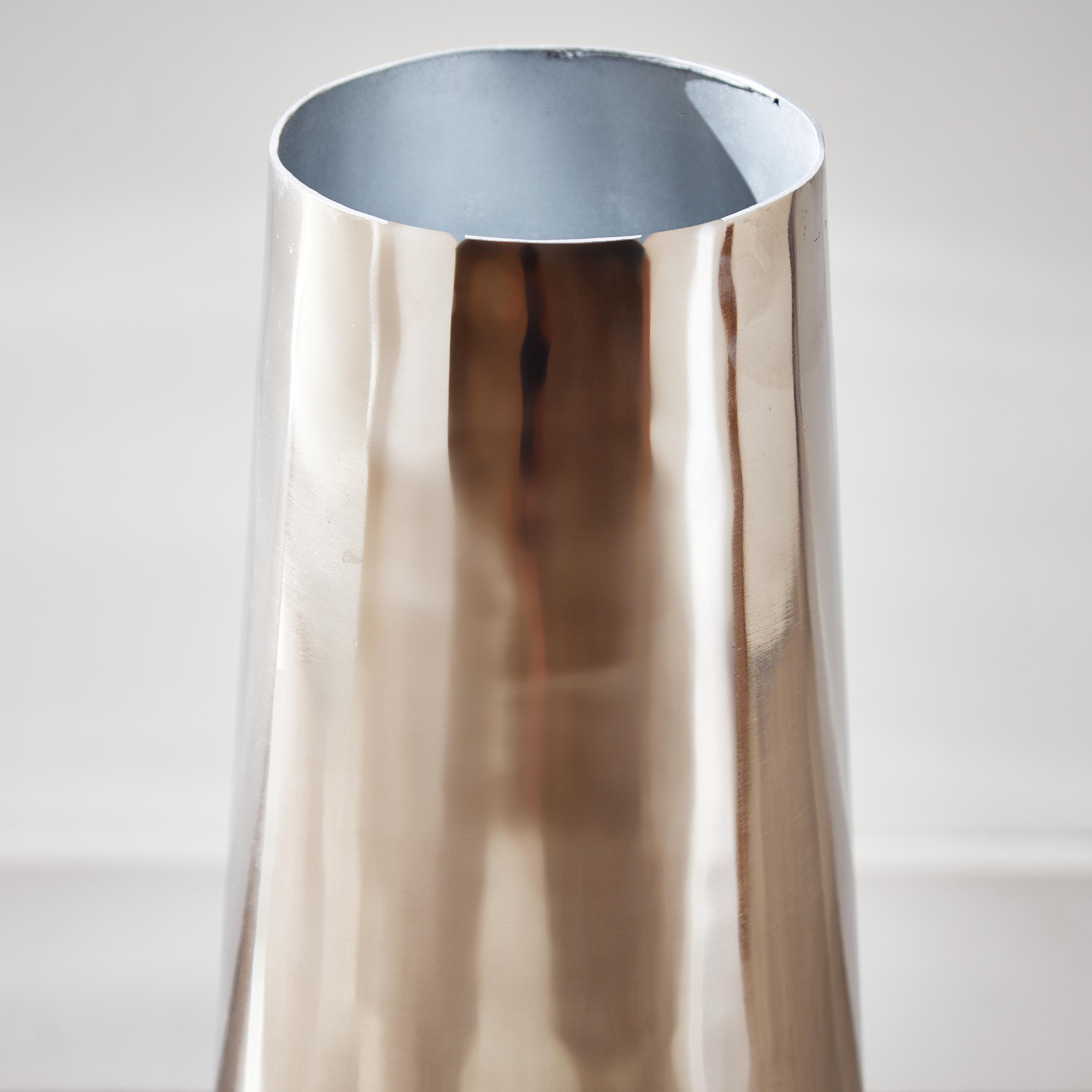 Splendid Metal Floor Vase - 17x17x60 cm-hbxbedroom-decorandaccessories-vases-image-4