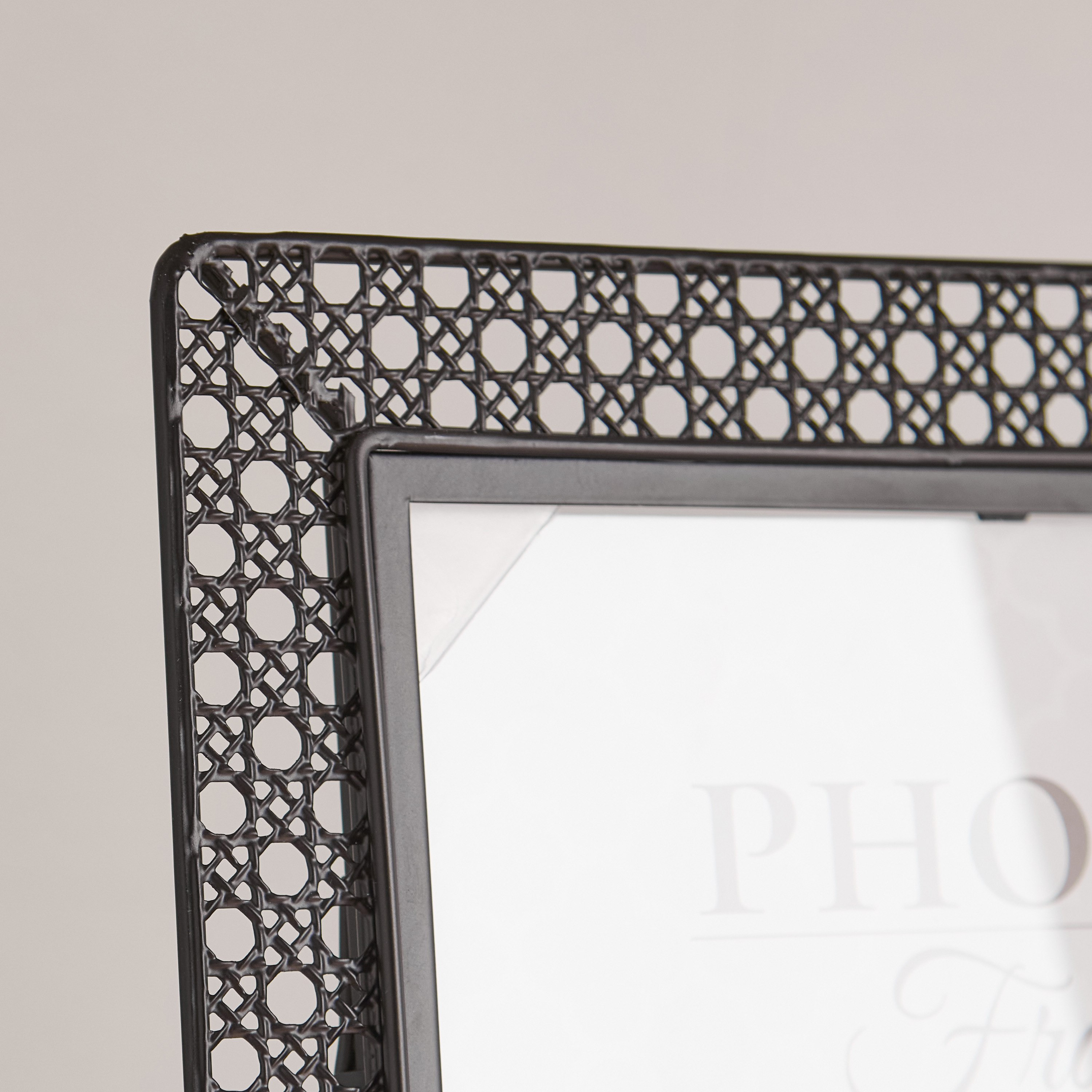 برواز صور معدني قائم 5x7 بوصة - إلبي - 19x3x24 سم-hbxdiningroom-decorandaccessories-photoframes-image-4
