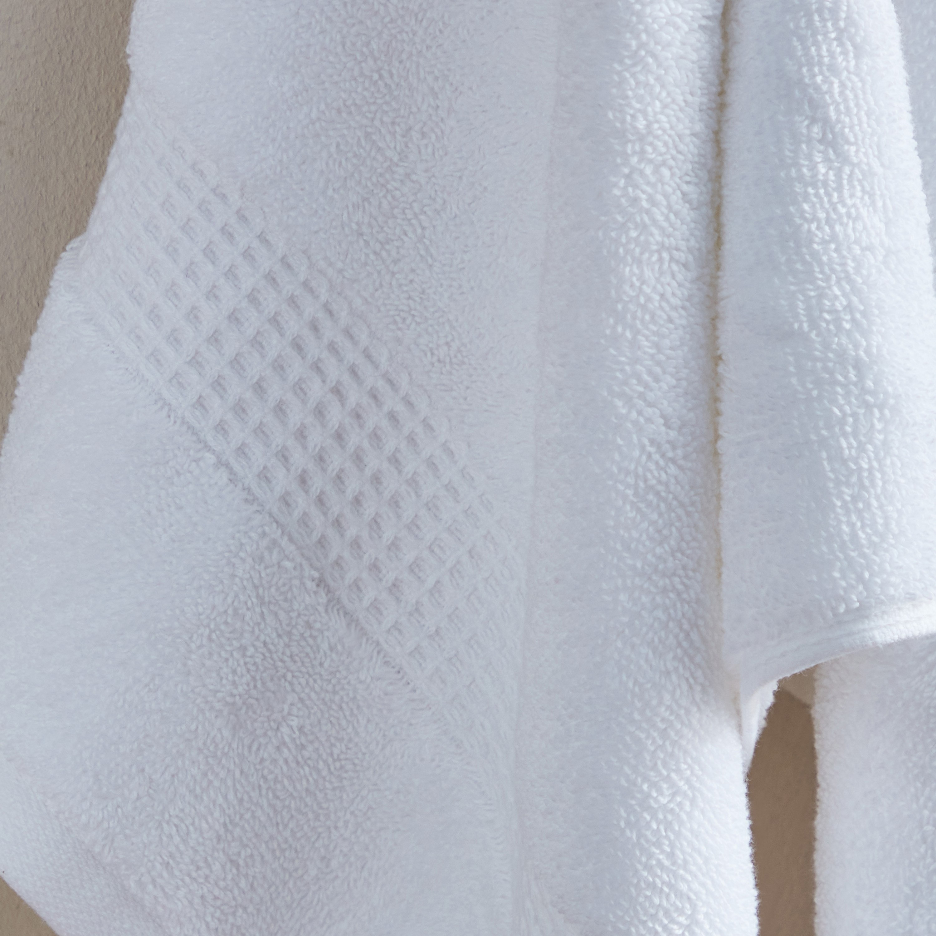 منشفة يد قطن لوكسي بليس من وايت هافن - 40x70 سم-hbxbathroom-bathroomtextiles-image-4