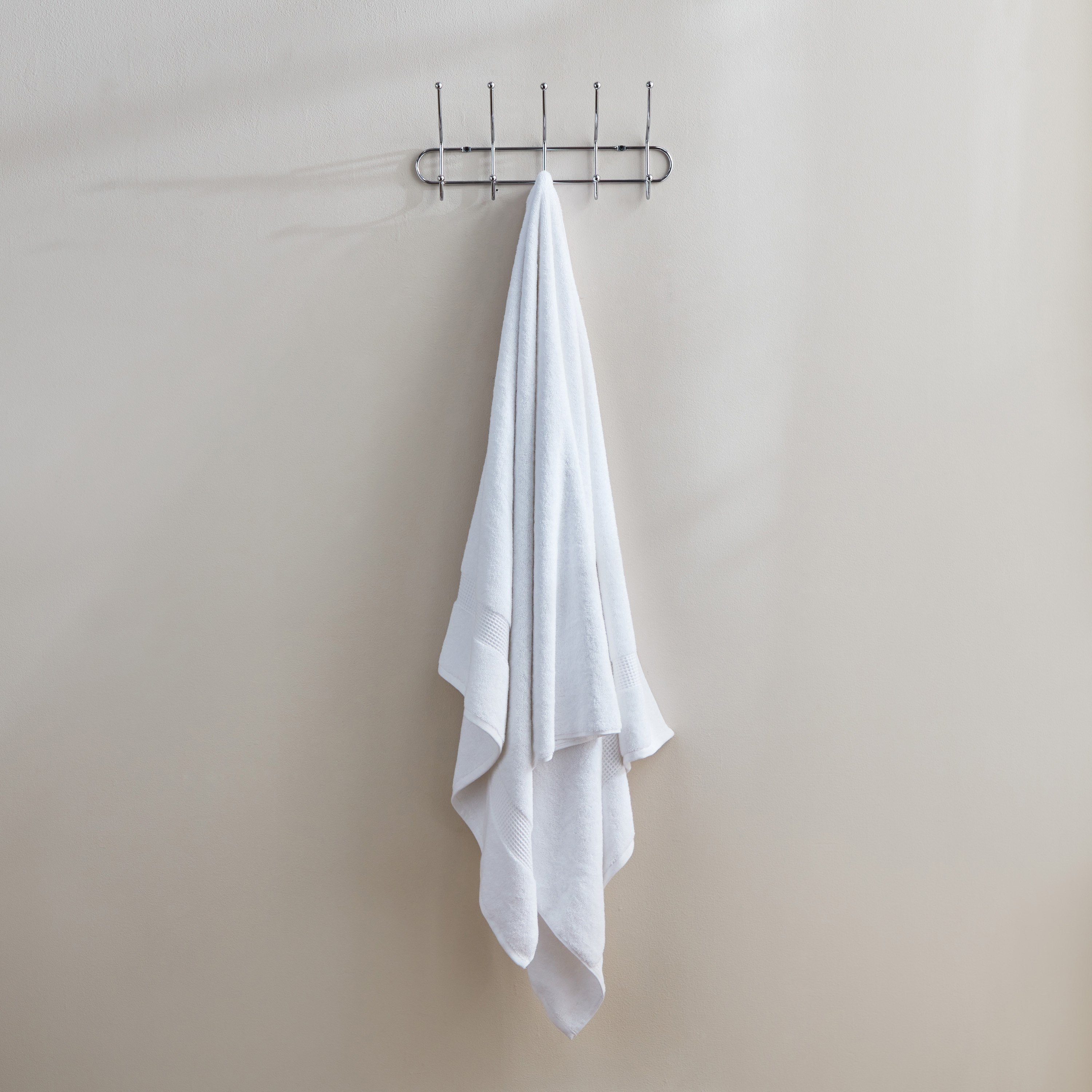 White Haven Luxy Bliss Cotton Bath Sheet - 100x180 cm-hbxbathroom-bathroomtextiles-image-1