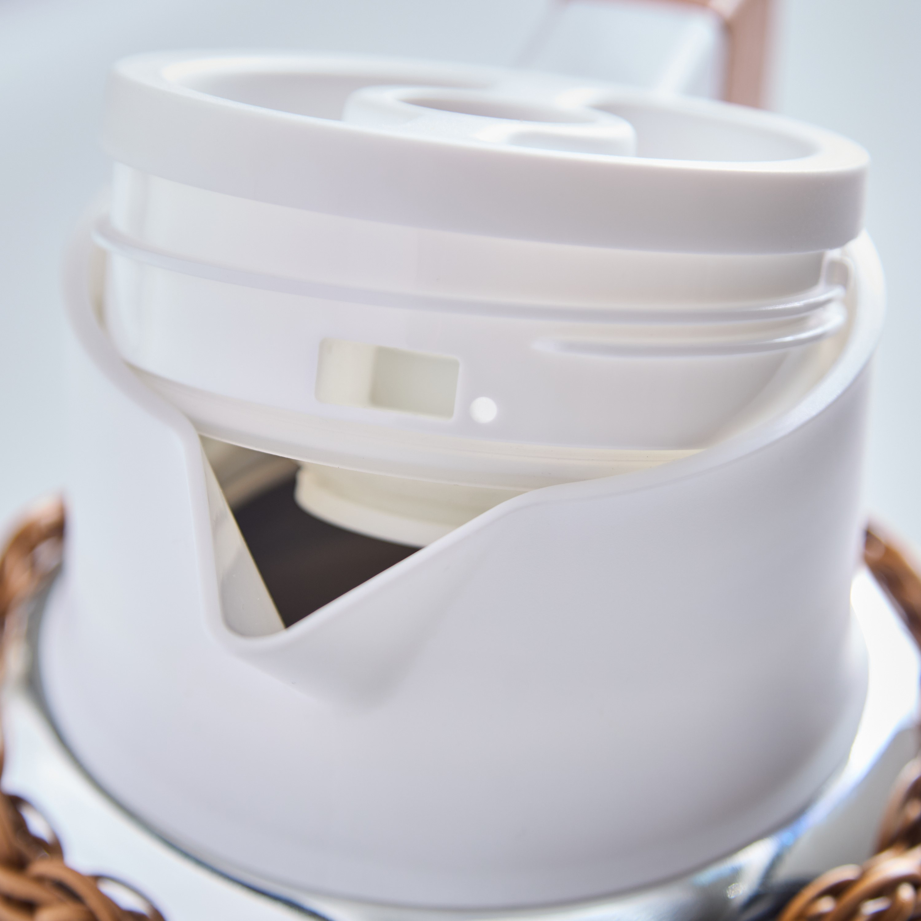 ترمس معزول ساخن وبارد من الستانلس ستيل بتصميم روطان من ريدج - 1.2 لتر-hbxhomeware-hbxkitchen-image-4