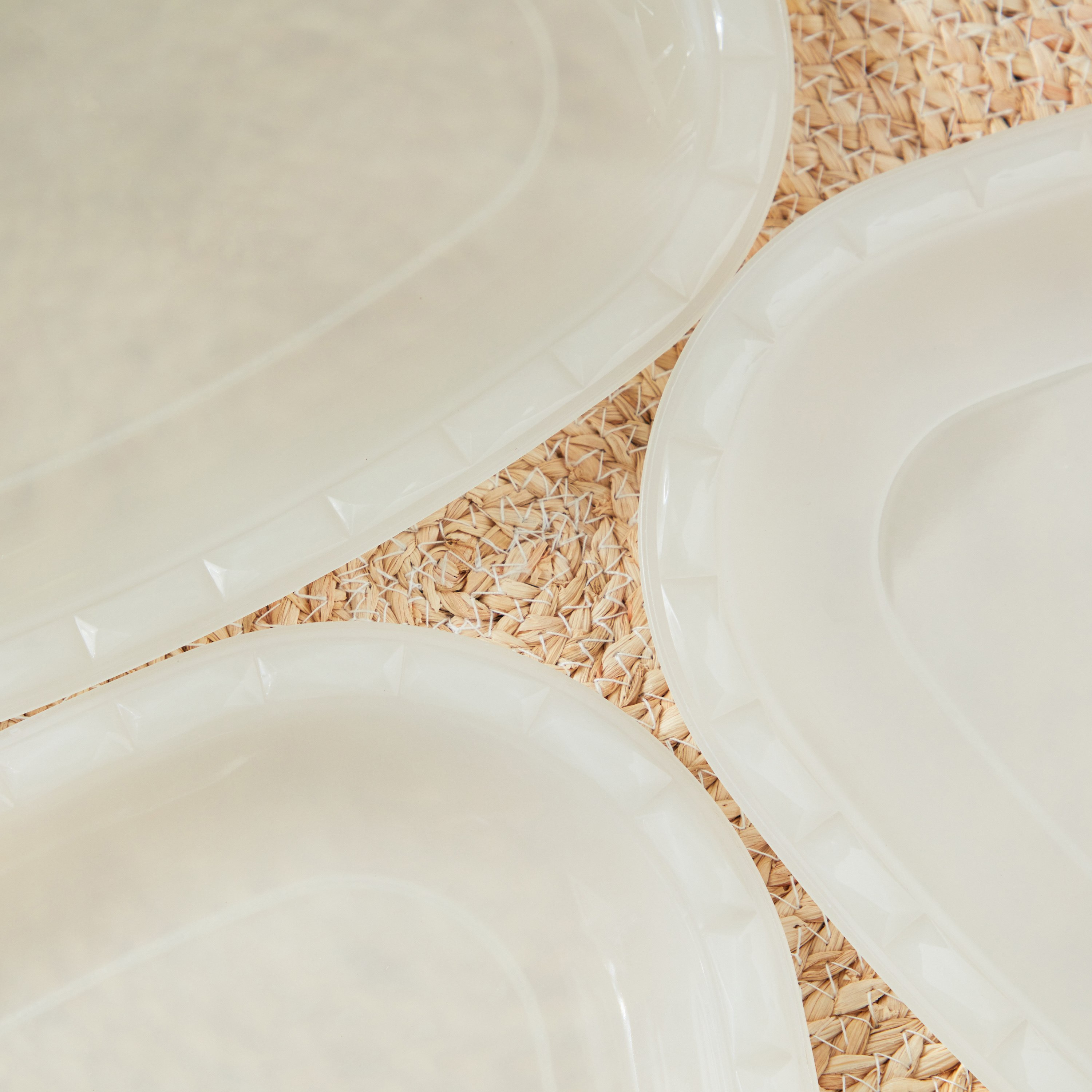 Gleam Dinner Plate - Set of 3-hbxdecorandfurnishings-tabletop-crockery-image-4