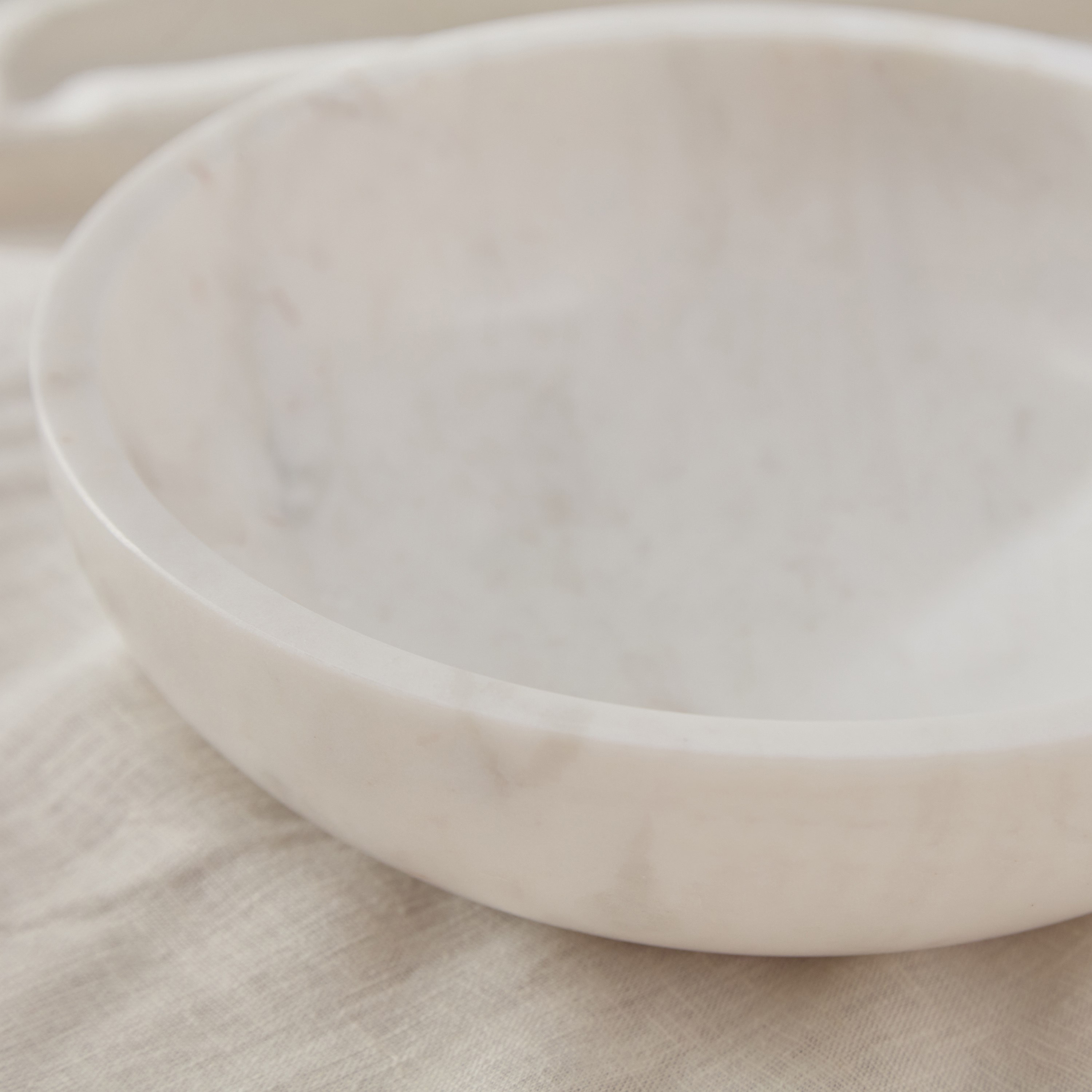 وعاء رخام من بيانكا - 22 سم-hbxdecorandfurnishings-tabletop-serveware-image-2