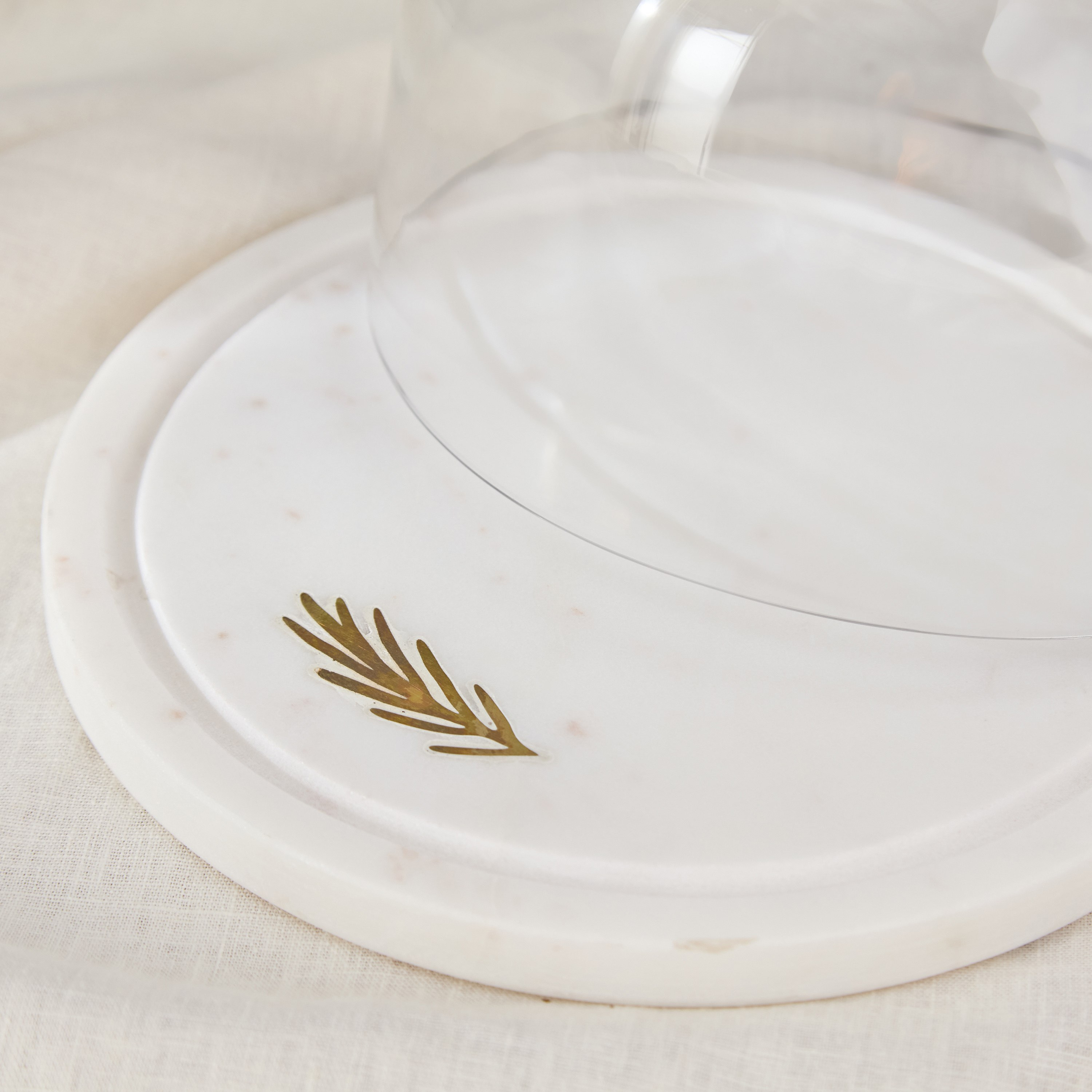 قبة كيك من بيانكا- 23 سم-hbxdecorandfurnishings-tabletop-serveware-image-3
