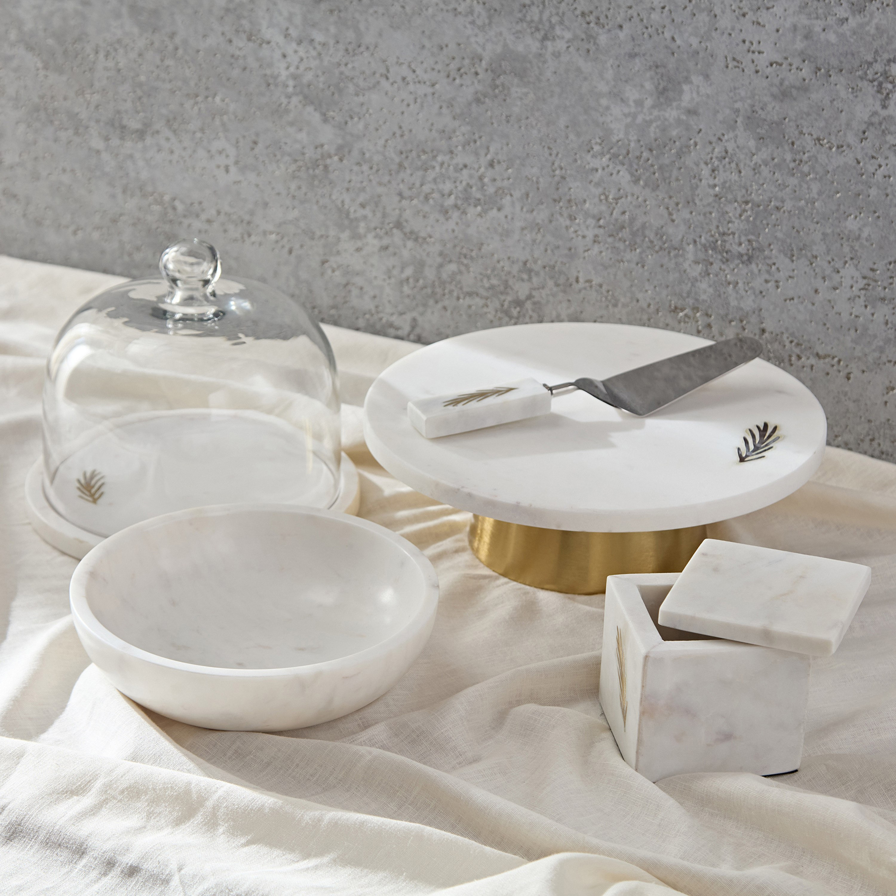 صينية تقديم كعك من بيانكا - 25 سم-hbxhomeware-hbxkitchen-image-4
