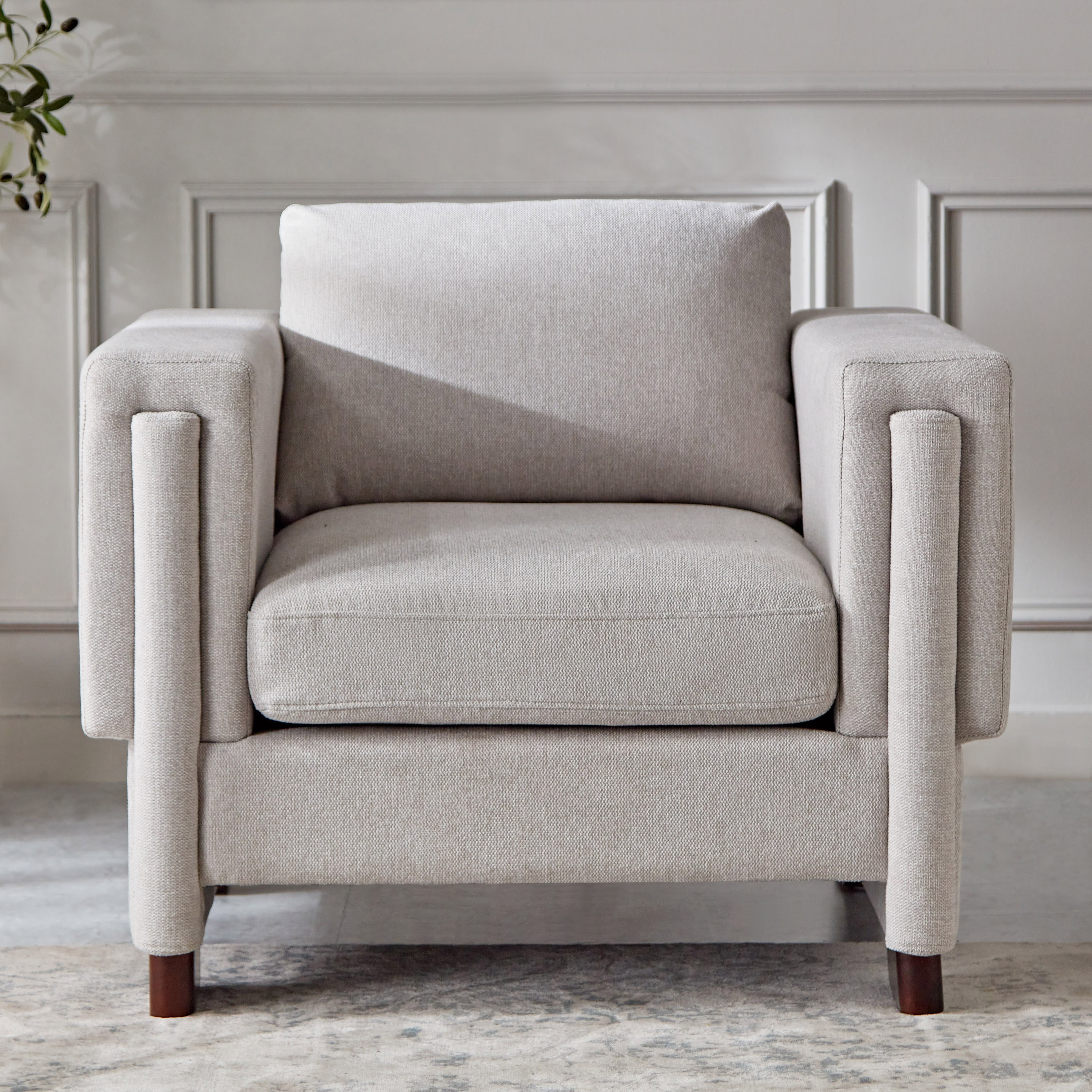 كرسي قماش من بيرو-hbxlivingroom-sofasandarmchairs-sofas-image-2