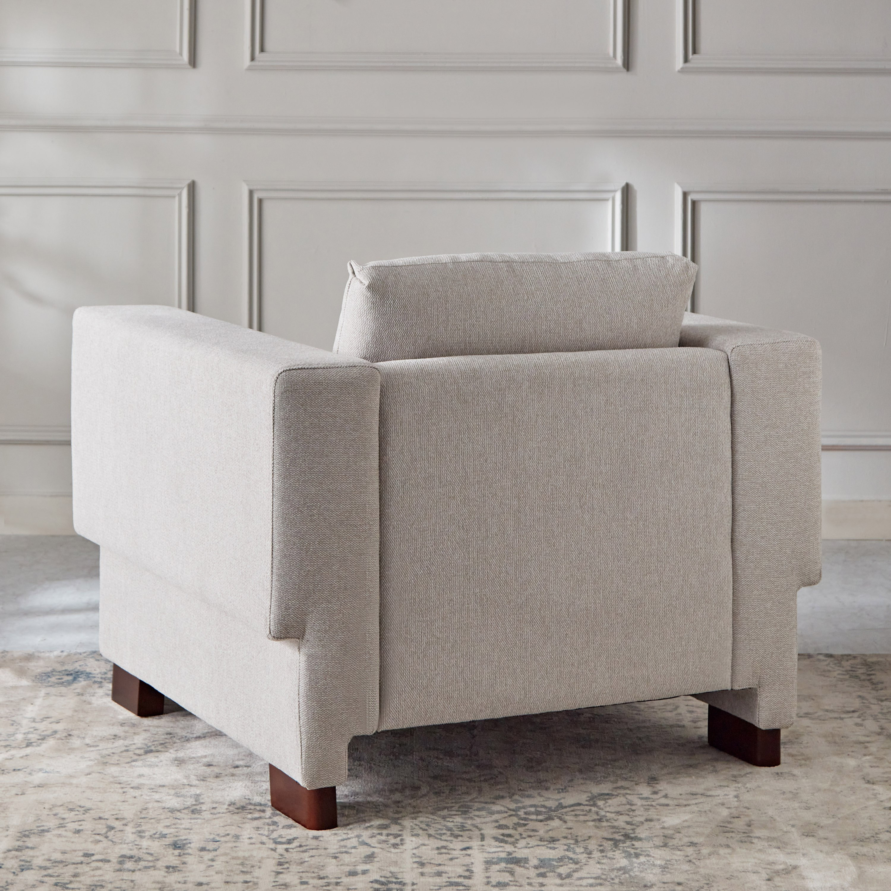 كرسي قماش من بيرو-hbxlivingroom-sofasandarmchairs-sofas-image-3