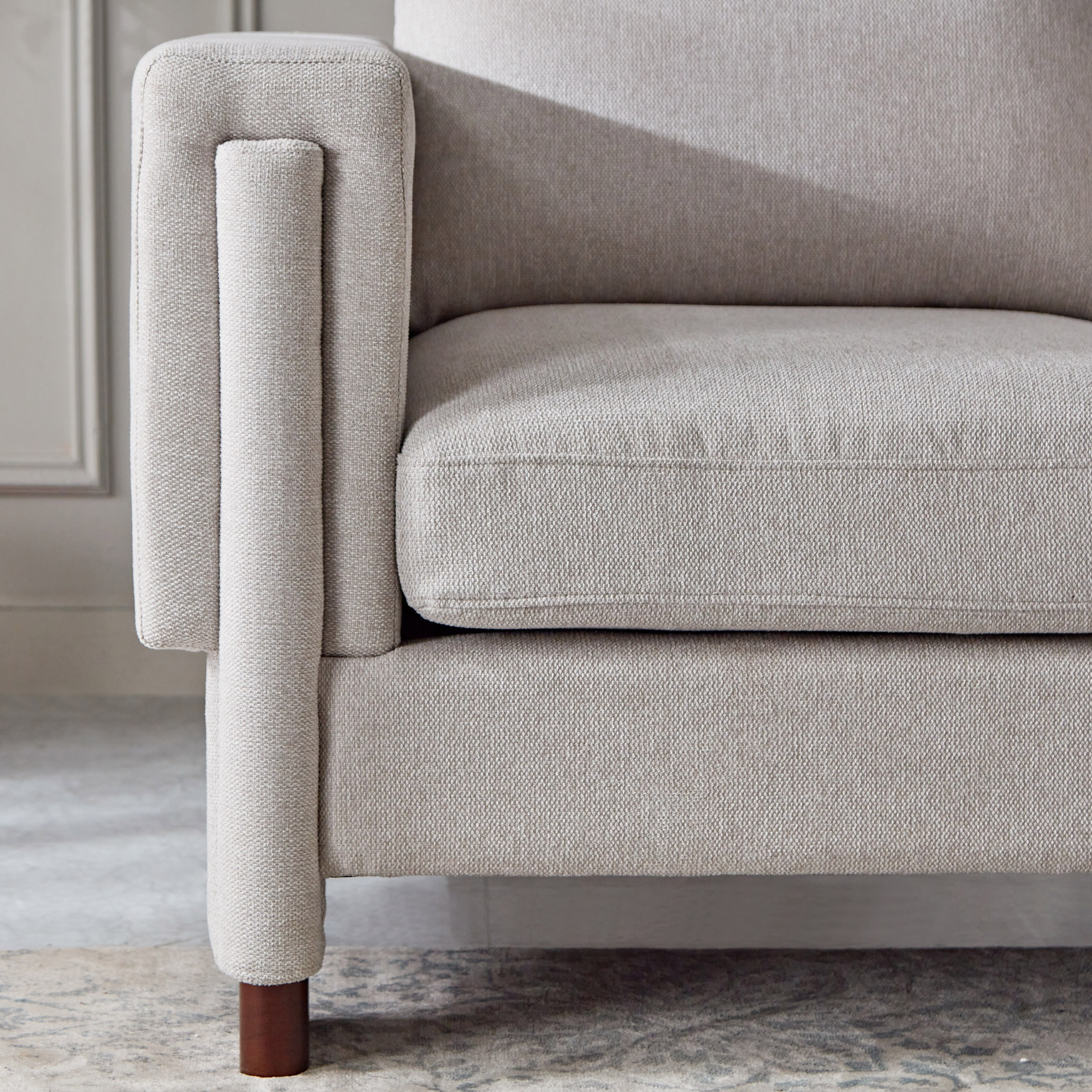 كرسي قماش من بيرو-hbxlivingroom-sofasandarmchairs-sofas-image-7