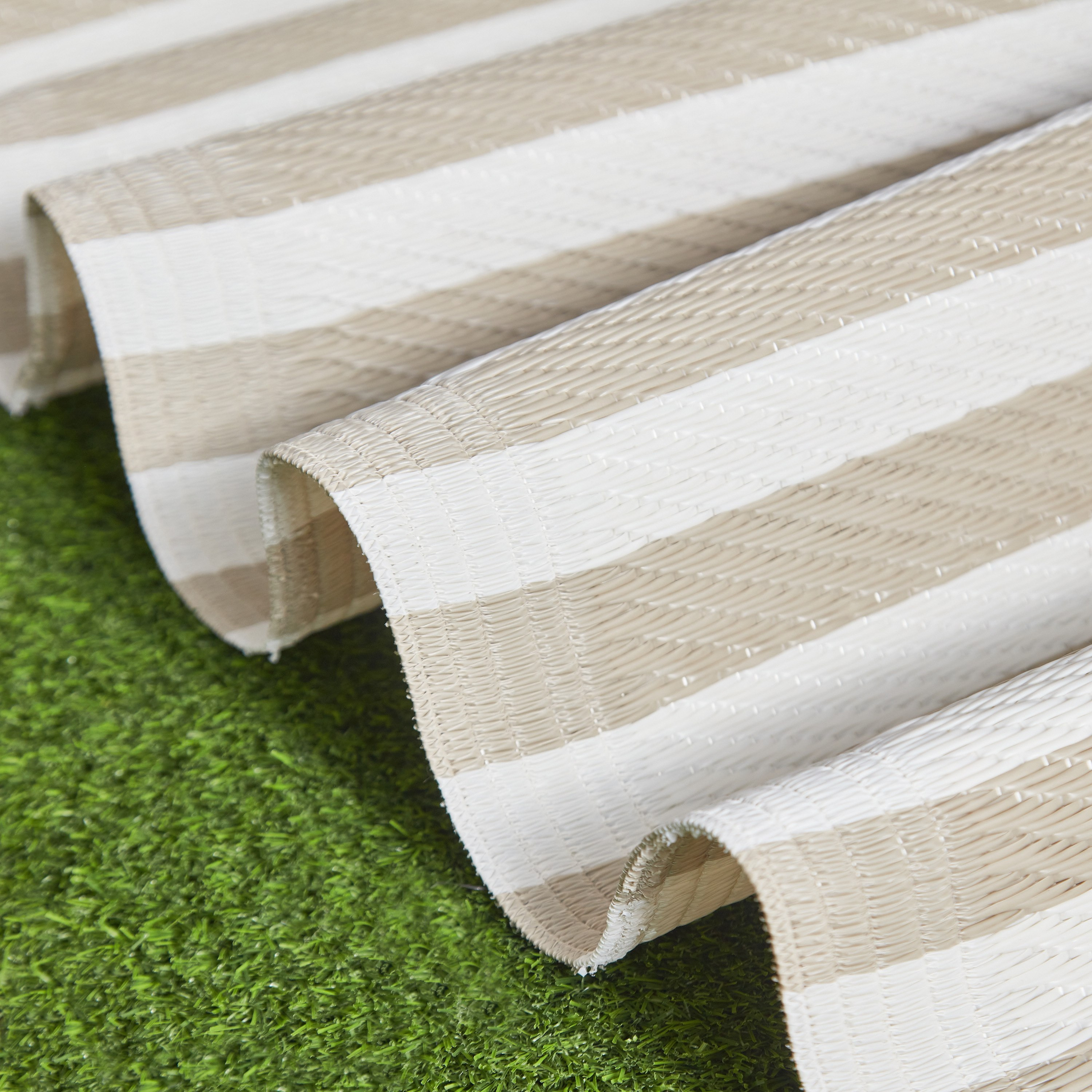 Arlo Teris Outdoor Indoor Polypropylene Mat - 120x180 cm-hbxdecorandfurnishings-floorcoverings-rugs-image-2