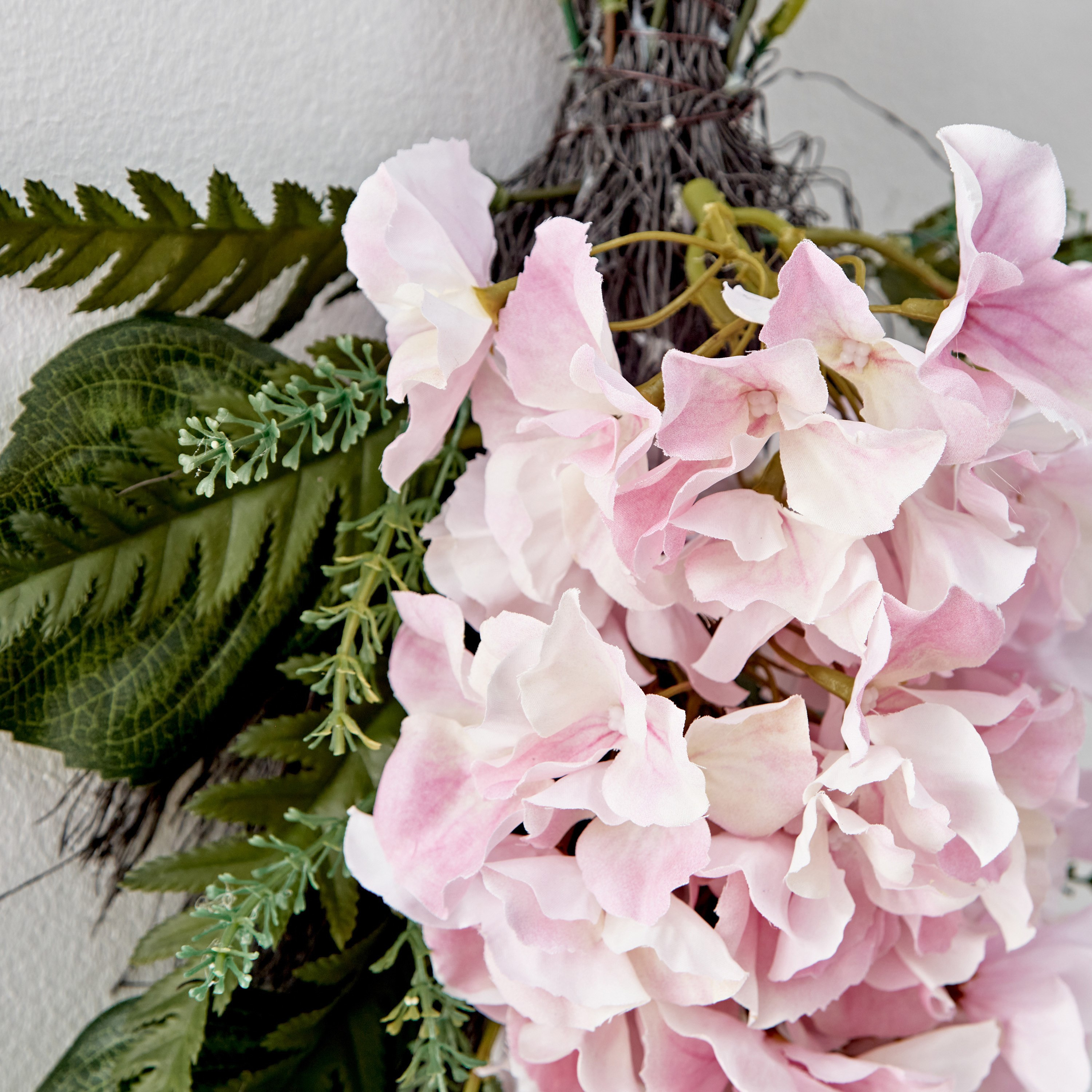 ديكور حائط هدرانج بلش من فلور - 20x8x38 سم-hbxdecorandfurnishings-homeaccessories-artificialflowersandplants-image-3