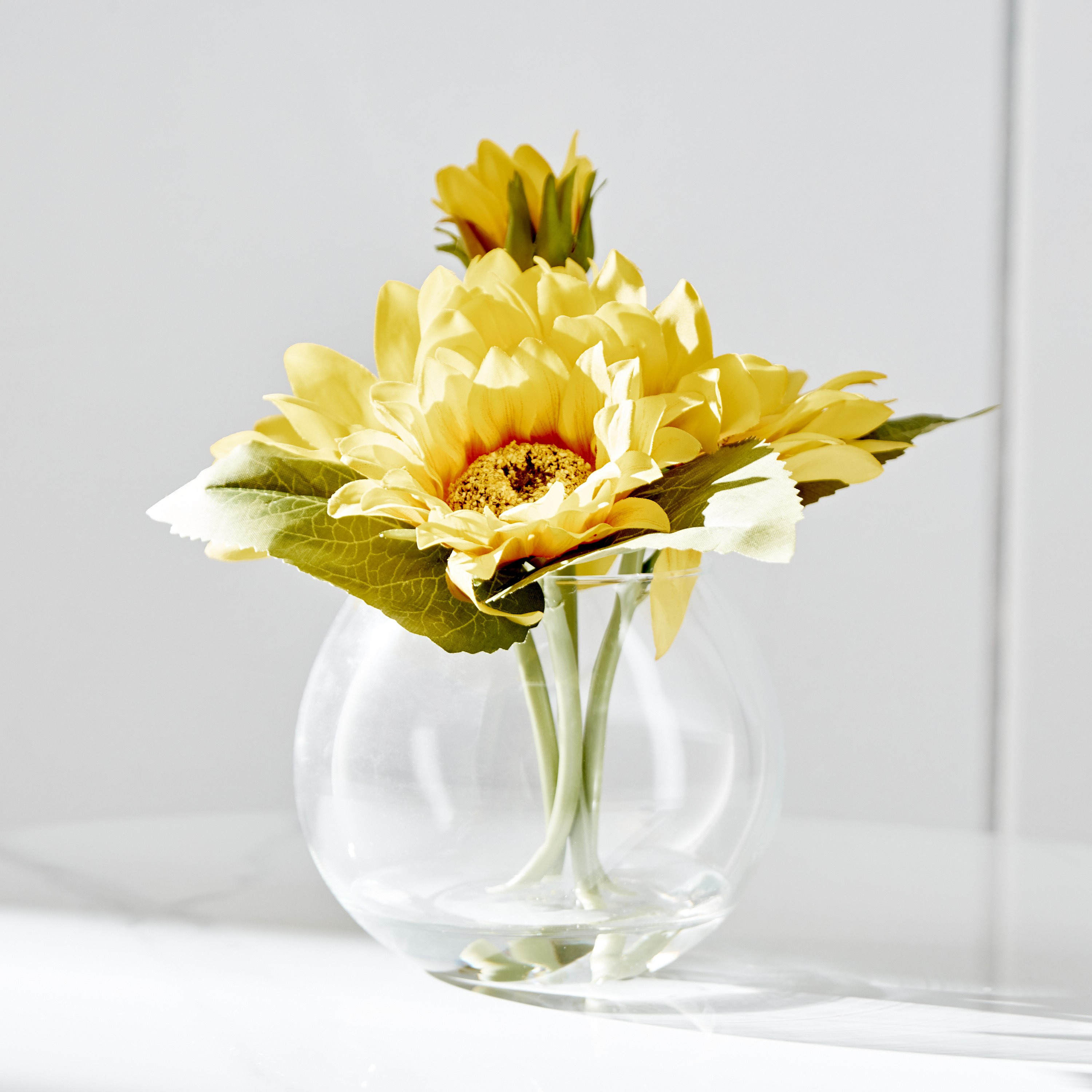 Fleur Sunflower Bunch with Glass Pot - 15x15x17 cm-hbxdecorandfurnishings-homeaccessories-artificialflowersandplants-image-1