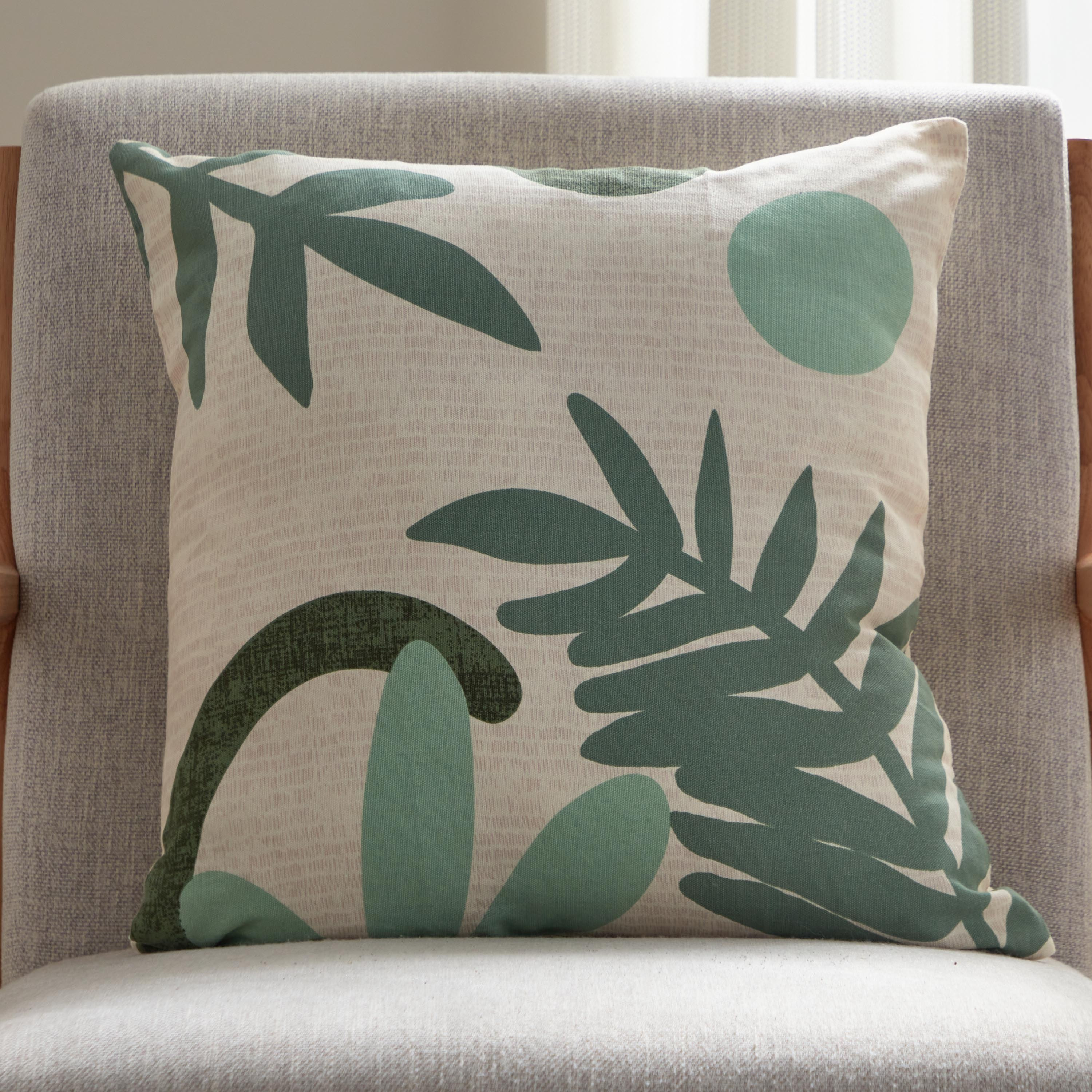 Nova Fauna Print Cushion Cover - 50x50 cm-hbxhomeware-cushionsandcovers-cushioncovers-image-1