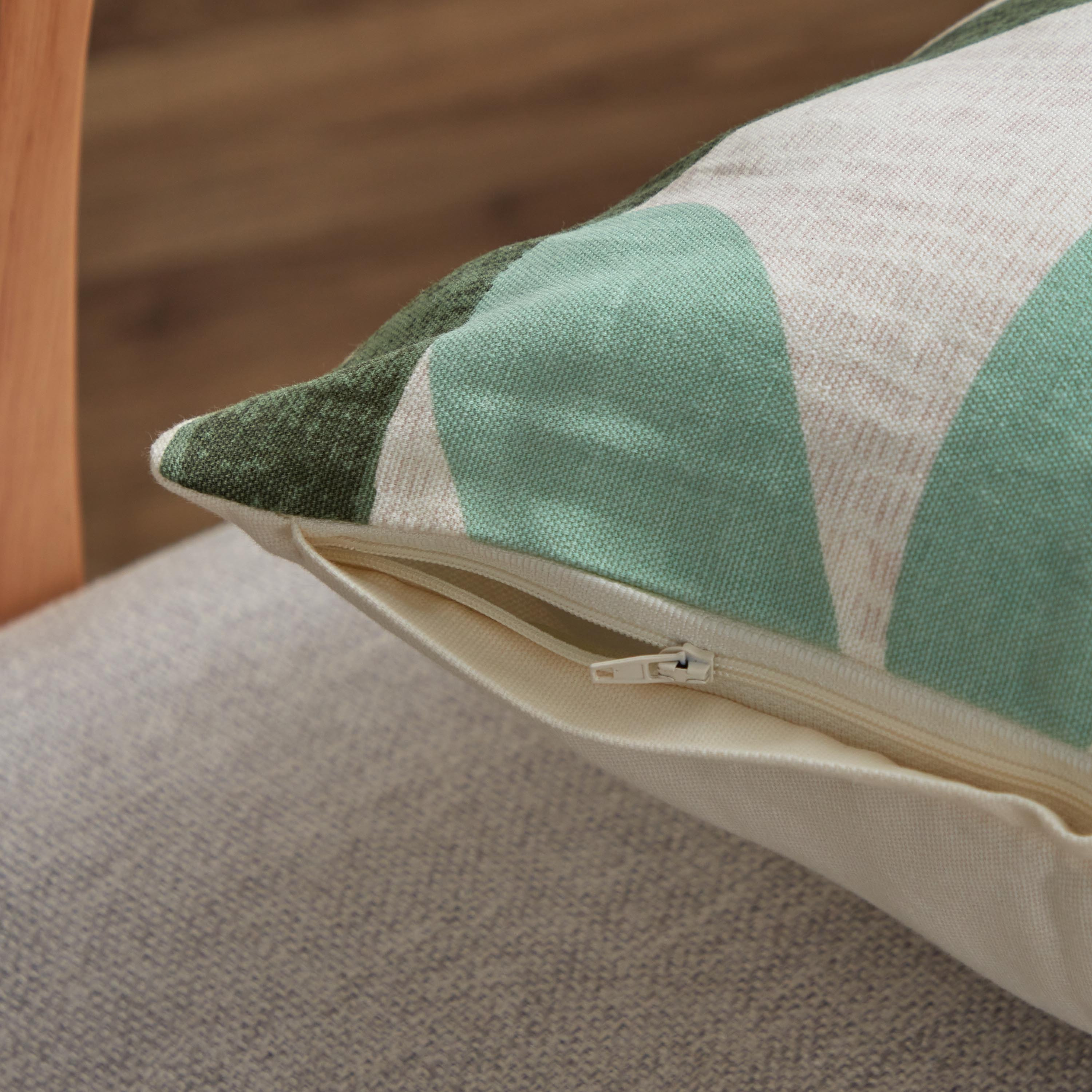 Nova Fauna Print Cushion Cover - 50x50 cm-hbxhomeware-cushionsandcovers-cushioncovers-image-4