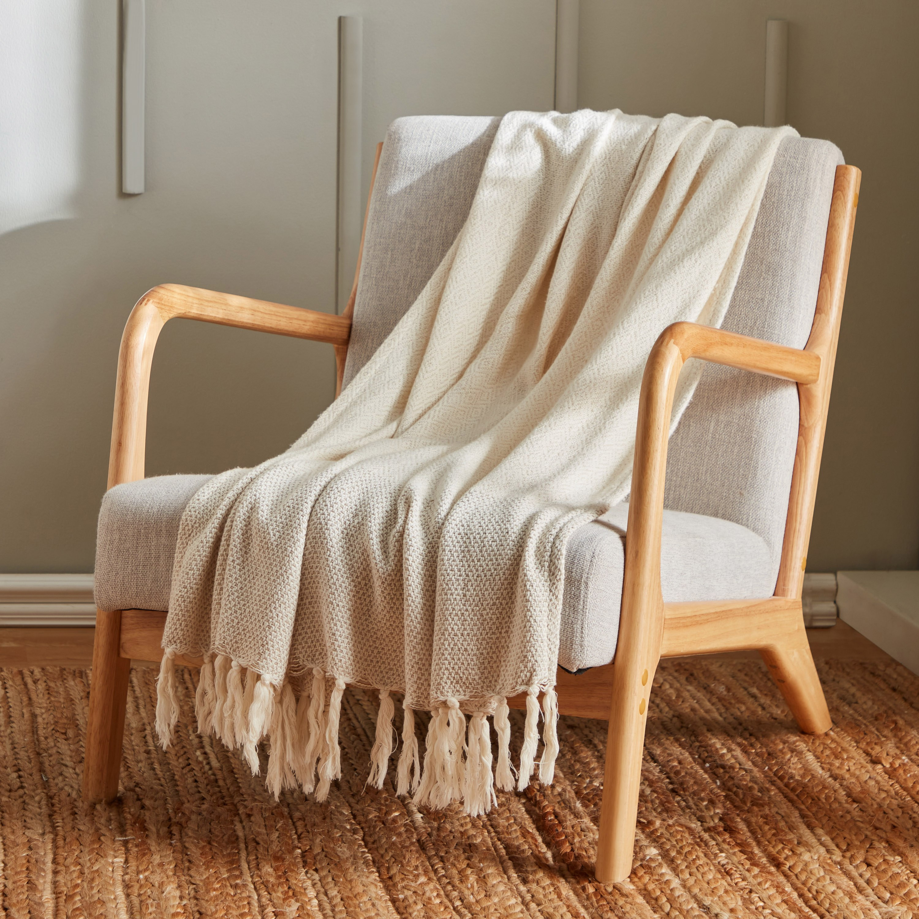 غطاء وسادة وبطانية خفيفة من سارة - طقم من 3 قطع-hbxhomeware-cushionsandcovers-cushioncovers-image-2