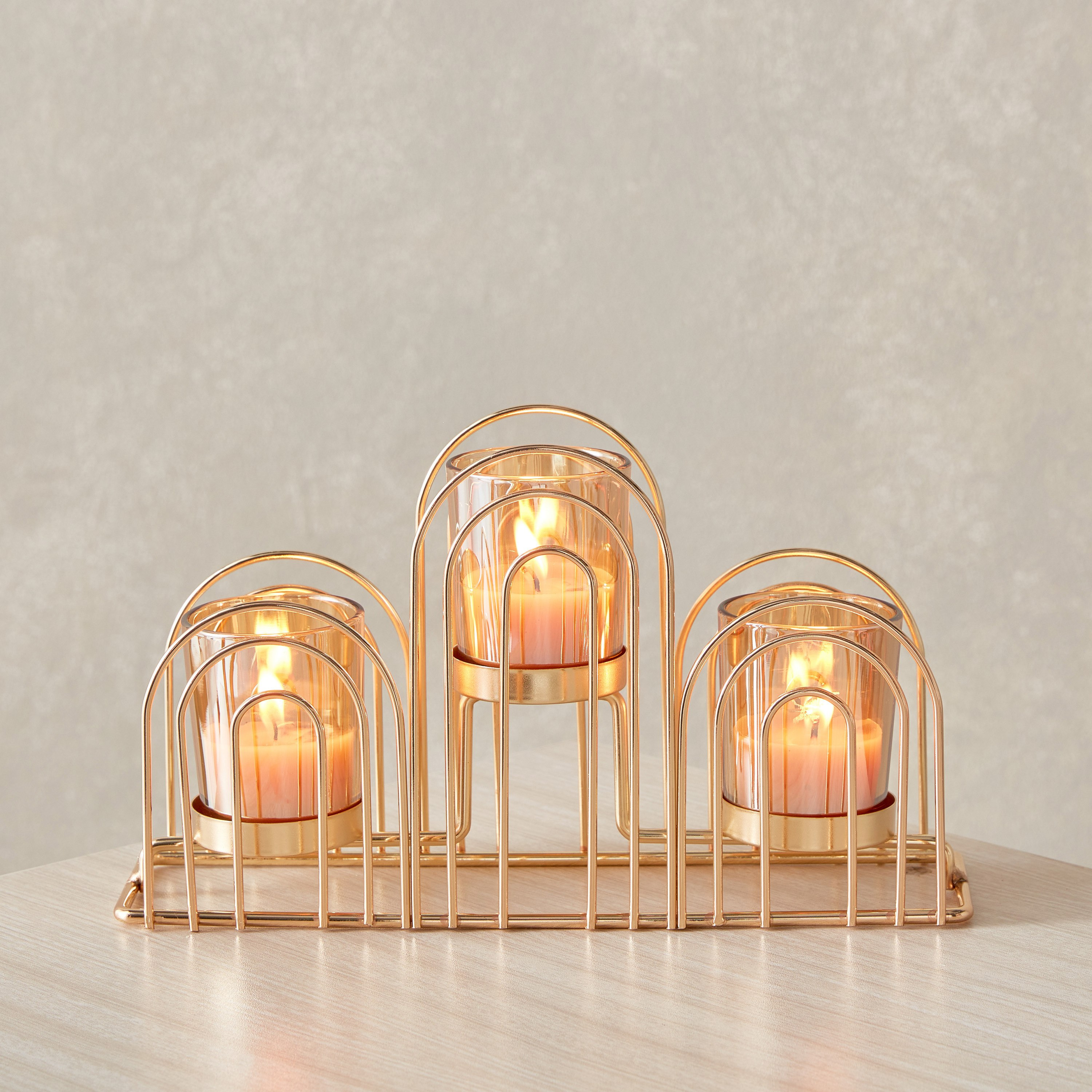 حامل شموع معدني بتصميم قوس مع زجاج فوتيف من أورلي - 25x7x14 سم-hbxlivingroom-decorandaccessories-candleholders-image-1