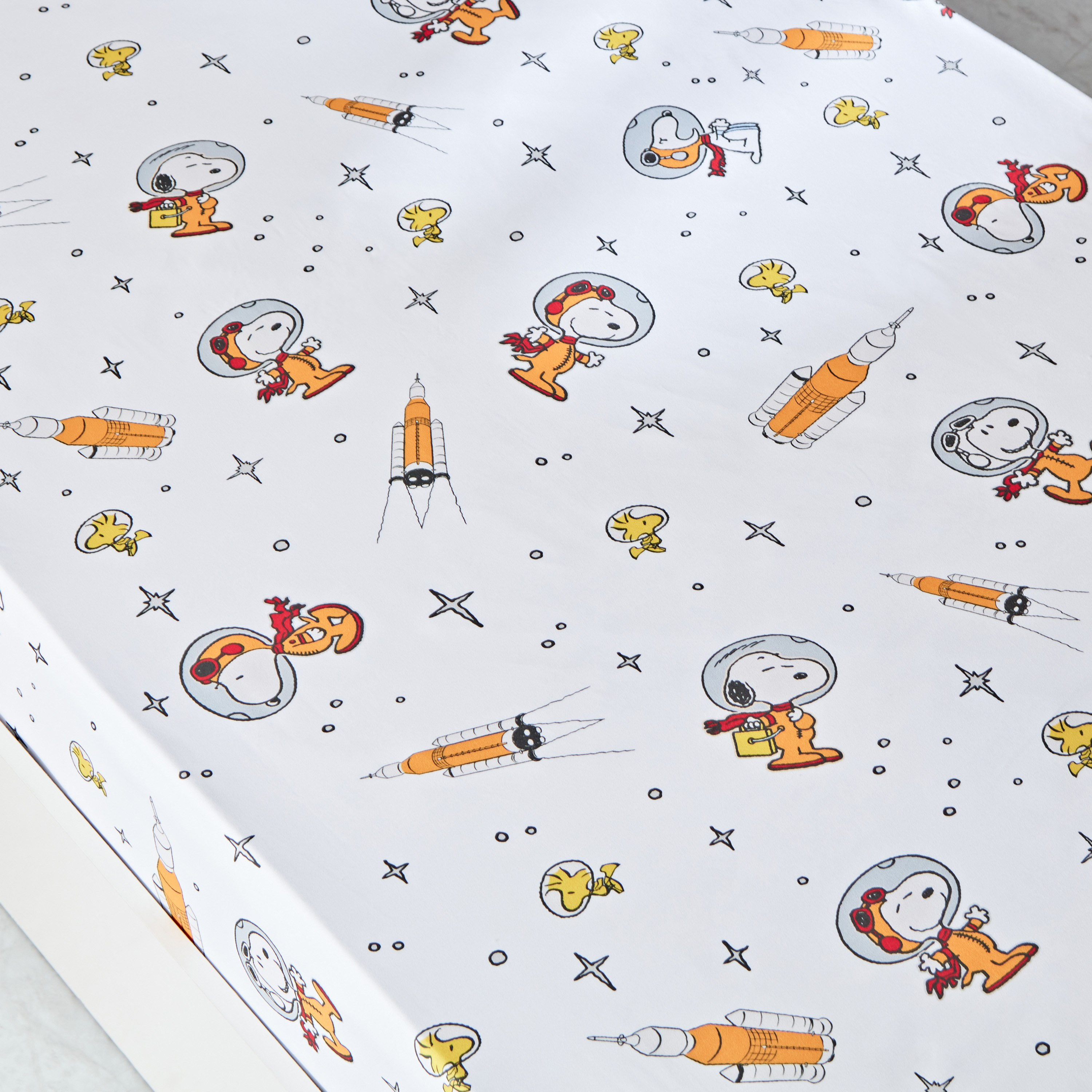 شرشف مطّاطي سينجل بتصميم سنوبي - 90x200+25 سم-hbxhomeware-hbxkidsandyouth-image-3