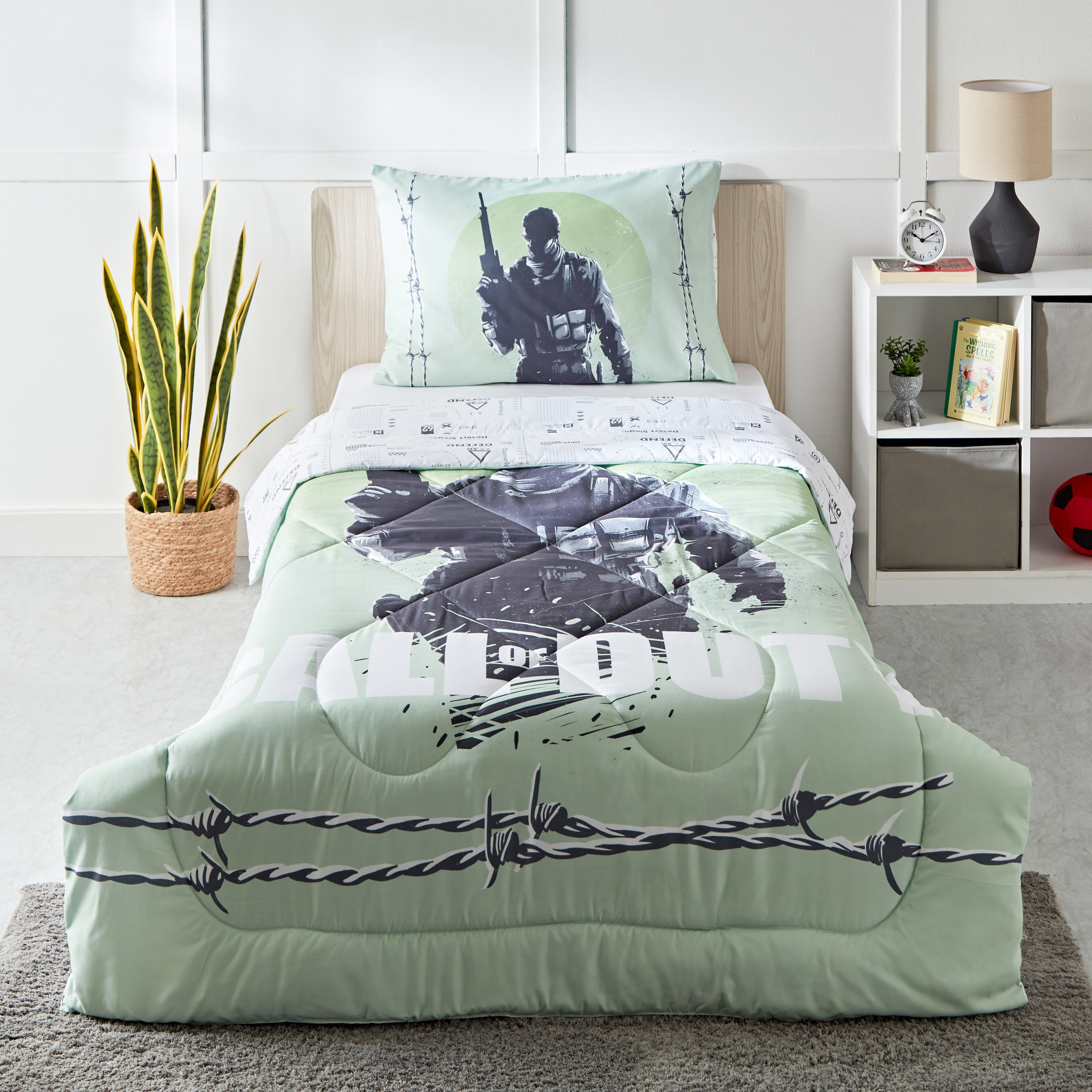 Call of Duty 2-Piece Single Comforter Set - 135x220 cm-hbxhomeware-hbxkidsandyouth-image-2