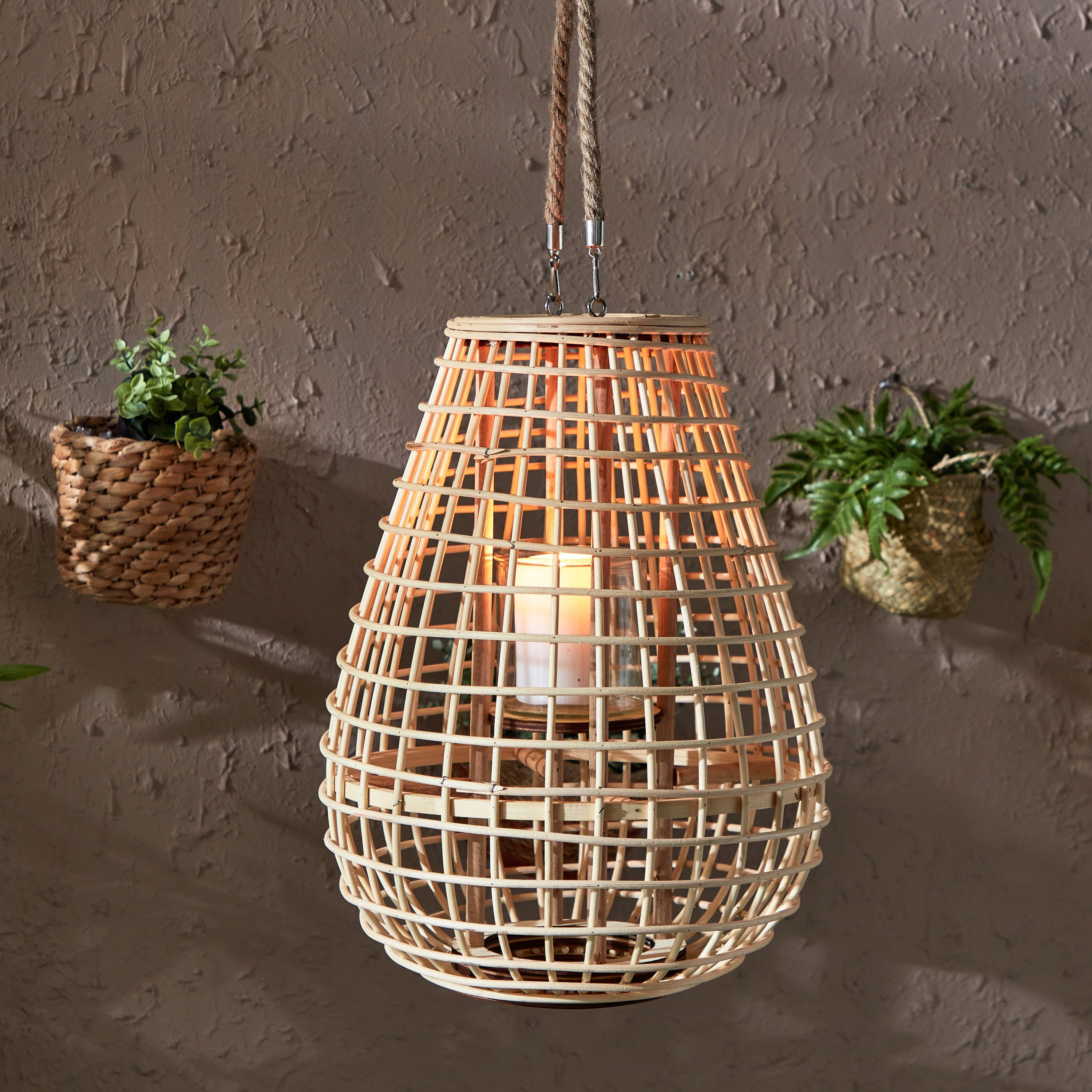فانوس خيزران وروطان وخشب مع زجاج فوتيف من ديكار-hbxdecorandfurnishings-homeaccessories-lanterns-image-1