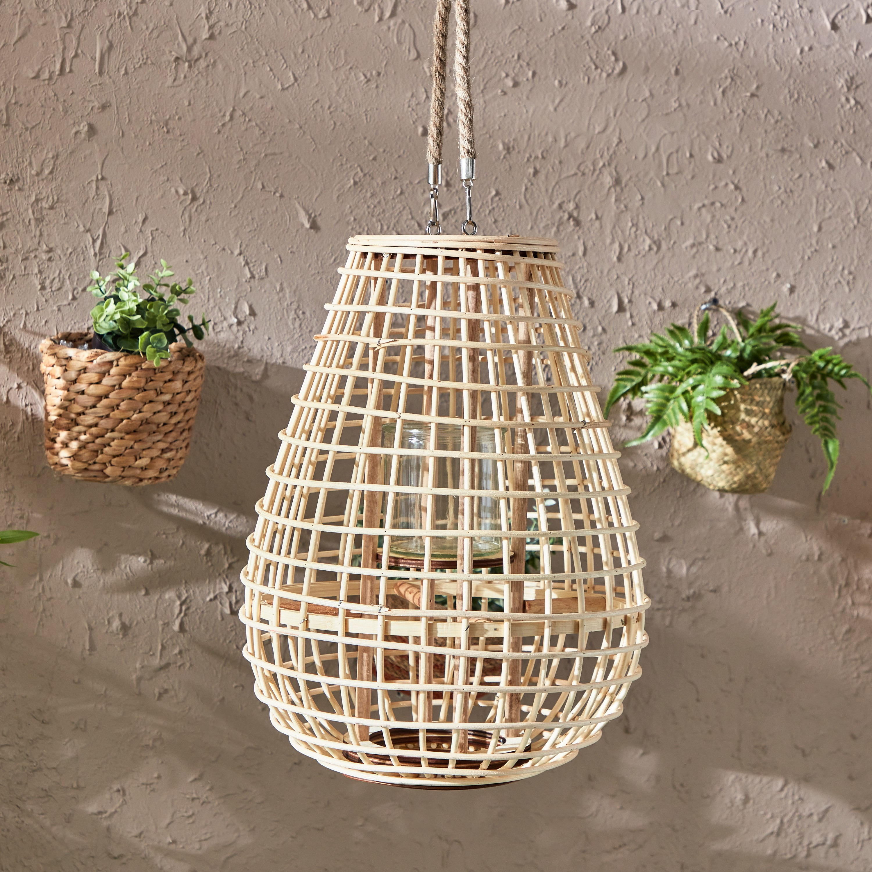 فانوس خيزران وروطان وخشب مع زجاج فوتيف من ديكار-hbxdecorandfurnishings-homeaccessories-lanterns-image-2