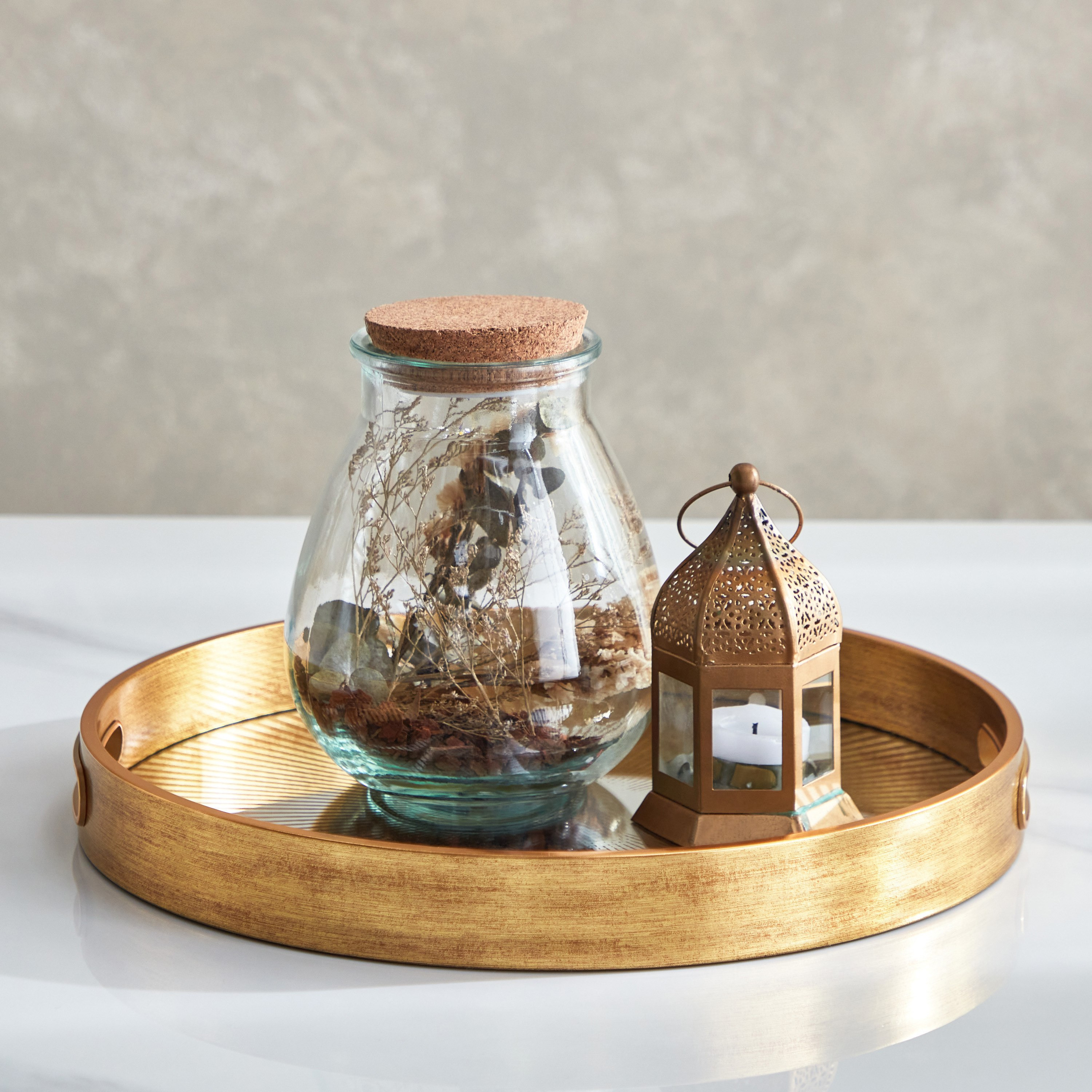 صينية مستديرة زجاج بطبعات وتشطيب مشرق من كارلا - 22.7x20.5x7.2 سم-hbxhomeware-hbxdecorandfurnishings-image-1