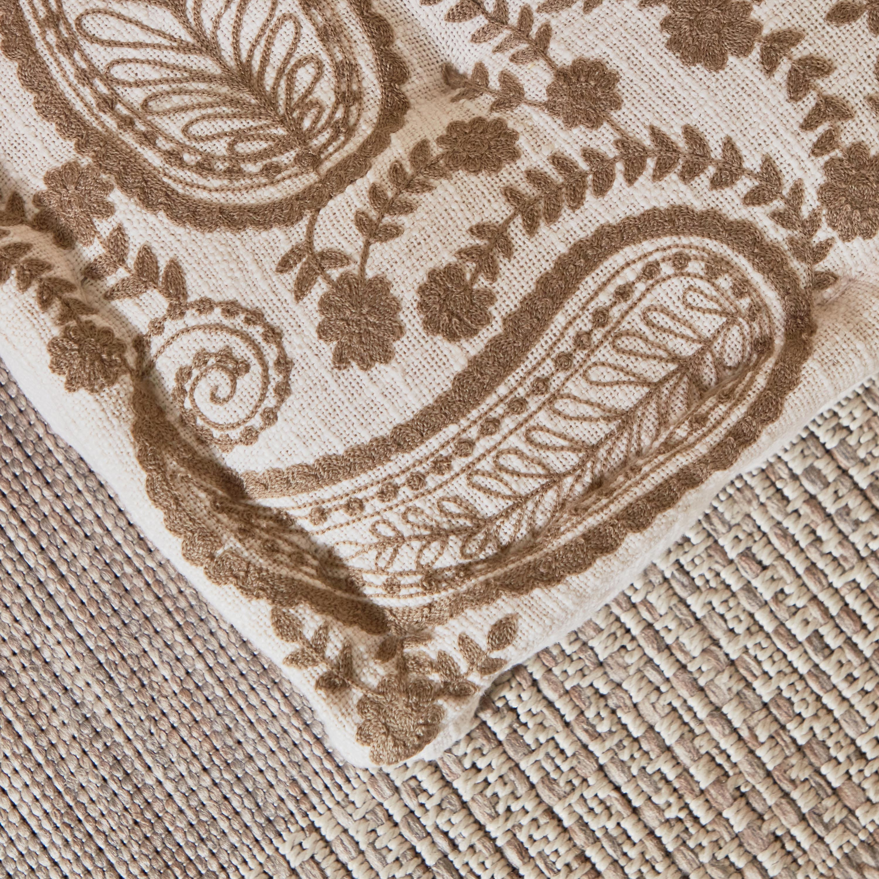Mahrgan Esna Paisley Embroidered Floor Cushion - 60x60x12 cm -hbxdecorandfurnishings-homefurnishings-cushionsandcovers-floorcushions-image-3