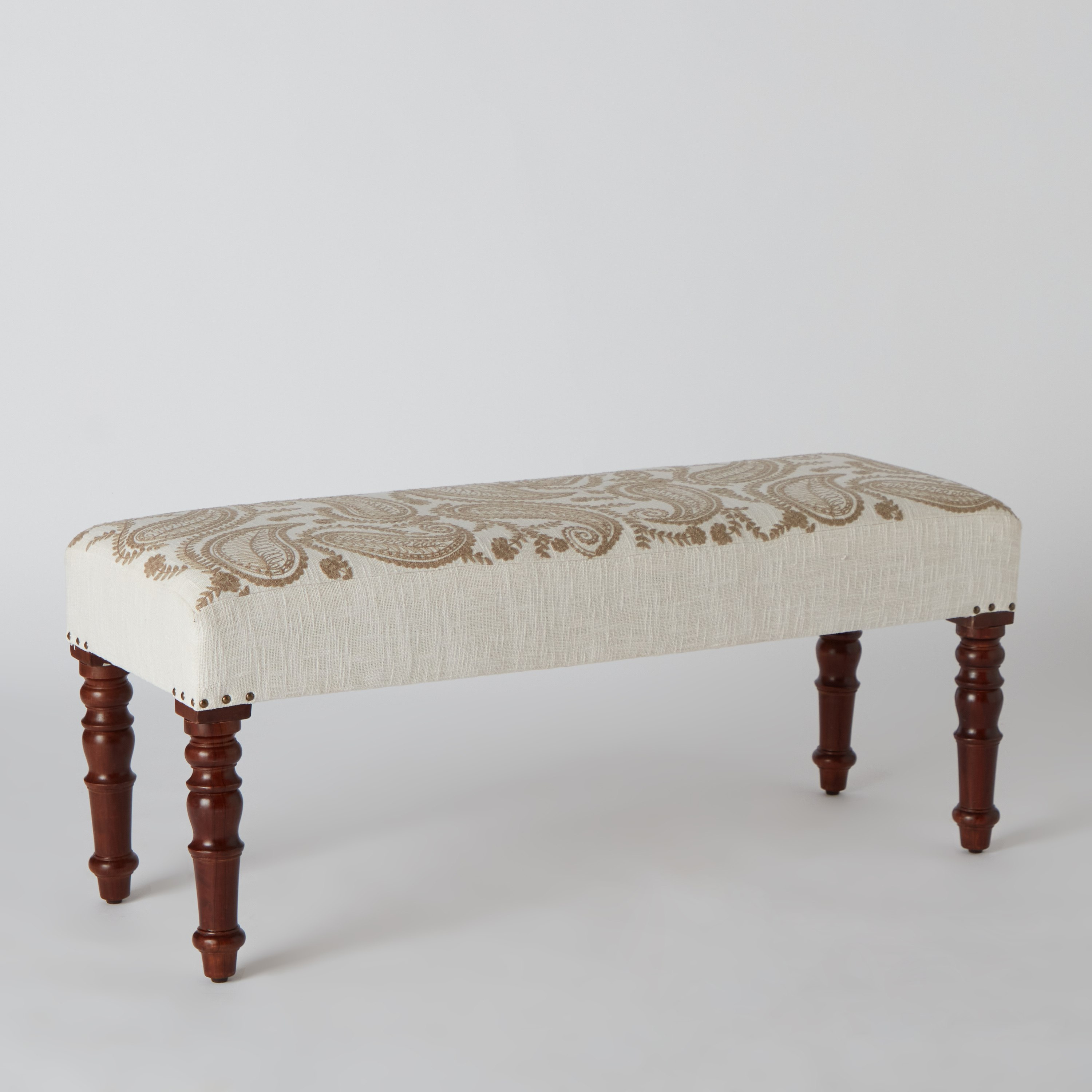 مقعد بنش بتطريز بيزلي من مهرجان إسنا - 40x120x40 سم -hbxfurniture-sofasandarmchairs-benches-image-9