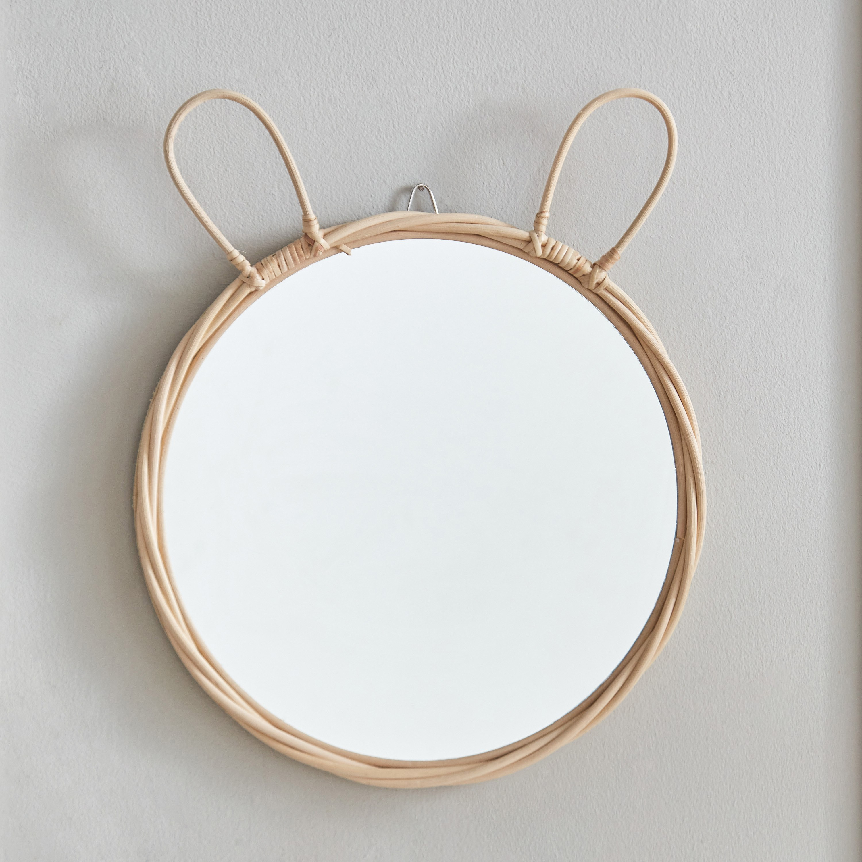 مرآة منسوجة روطان من بلايلاند - 37x3x45 سم-hbxkidsandyouth-walldecor-mirrors-image-2