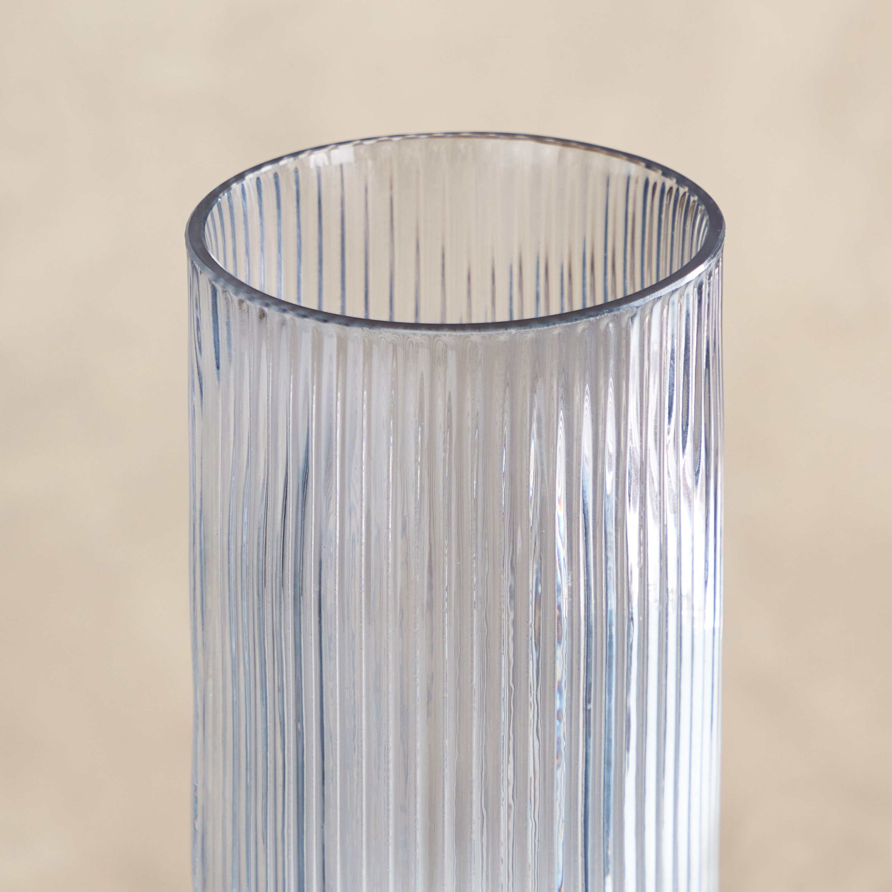 مزهرية زجاج مضلعة من أدرو - 10x10x32 سم-hbxbedroom-decorandaccessories-vases-image-3