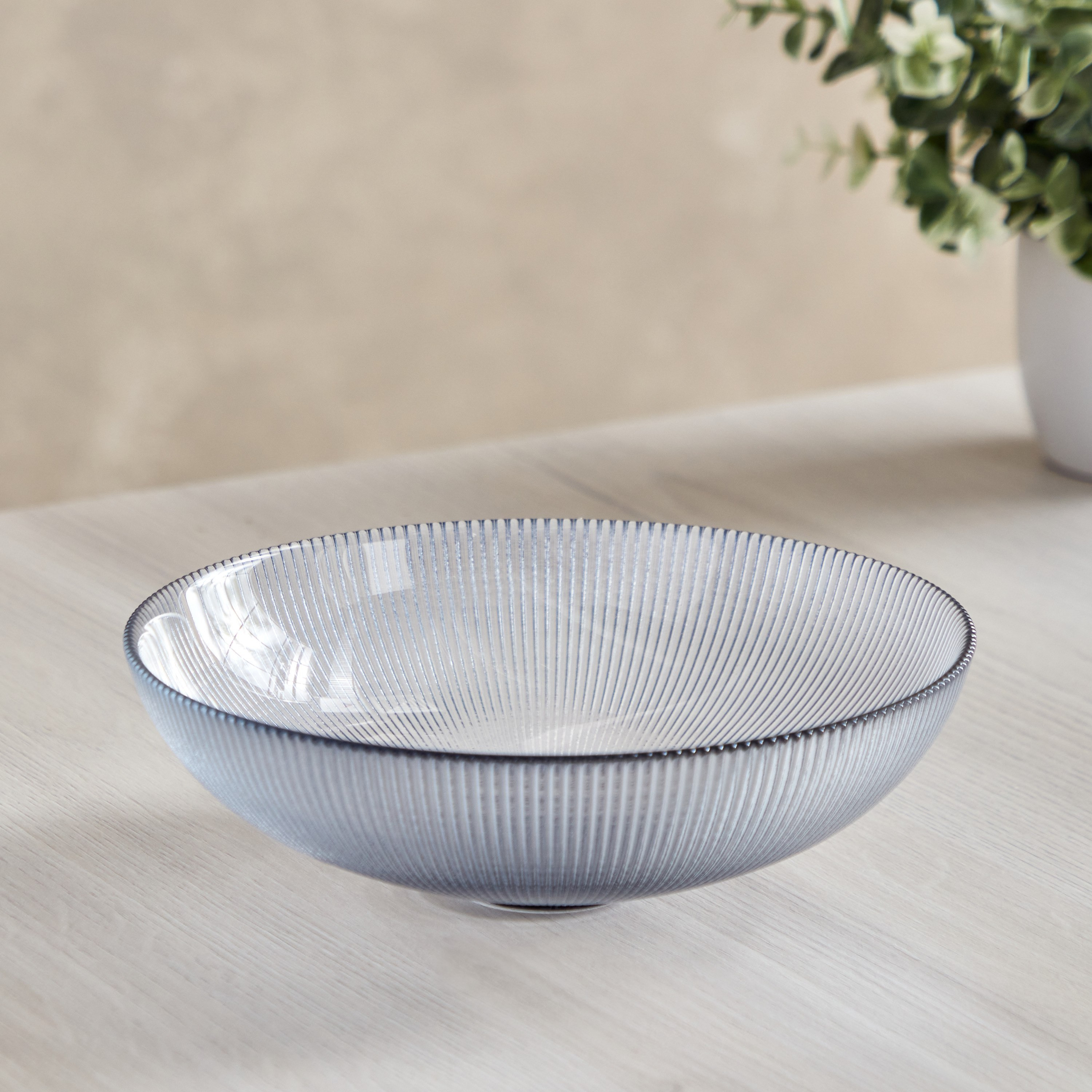 وعاء زجاجي مضلّع من أدرو - 20x20x6.5 سم-hbxdecorandfurnishings-homeaccessories-bowls-image-2