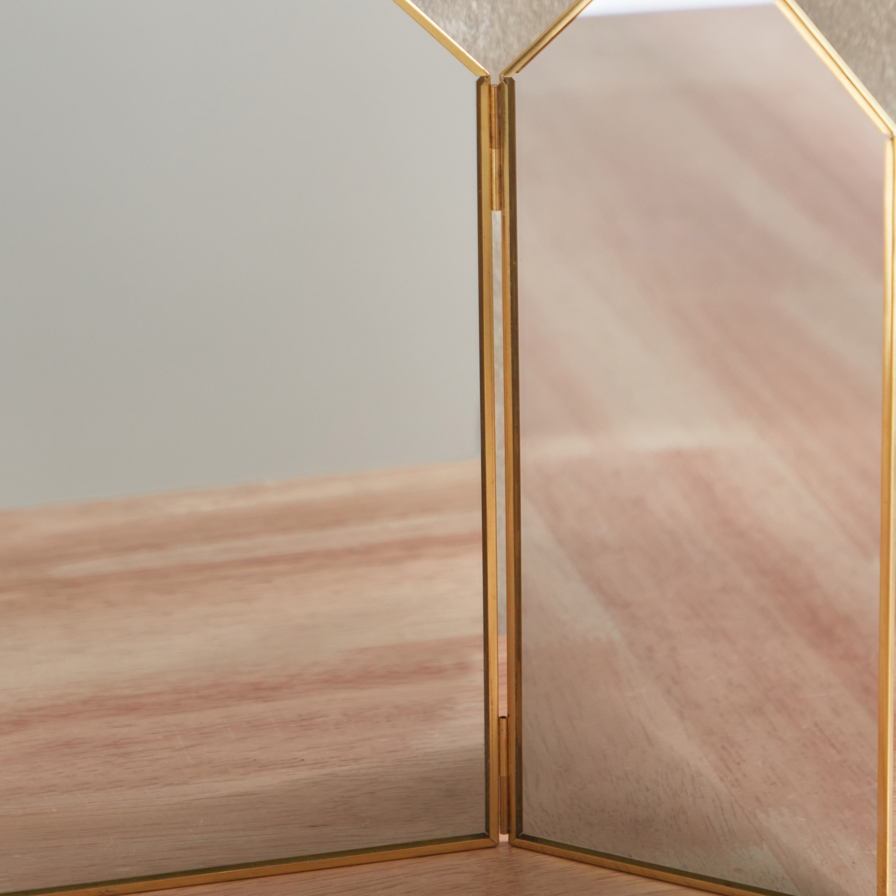 مرآة زجاجية معدنية من بلينكو - 20x25 سم-hbxhomeware-hbxdecorandfurnishings-image-3