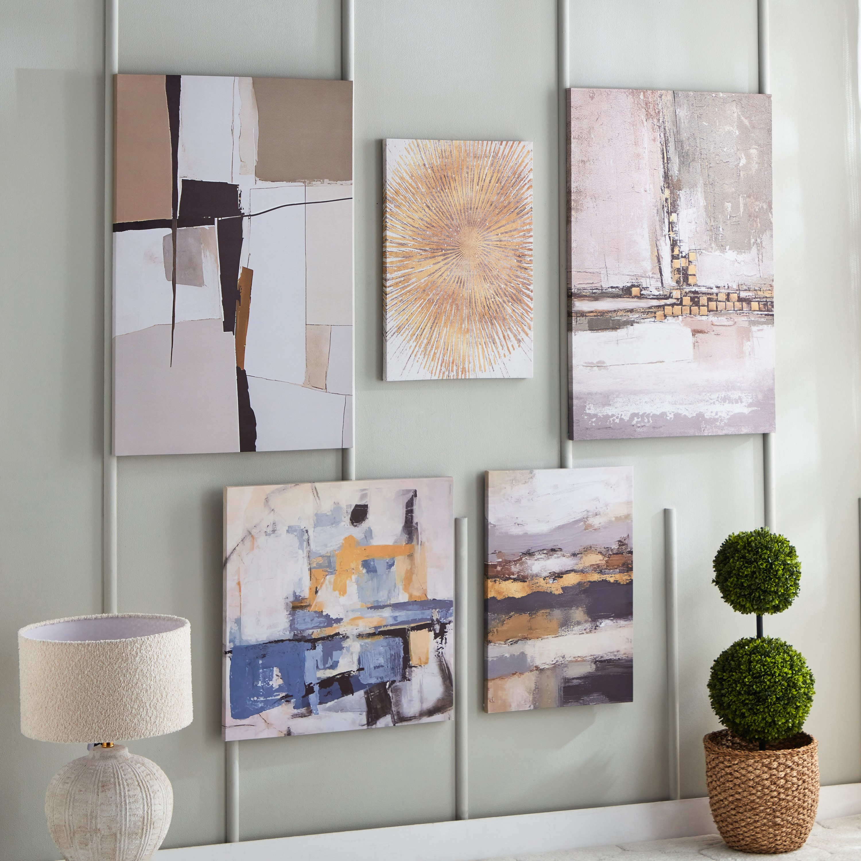 زينة حائط كانفاس مؤطرة بطبعات من أيكا- 60x60x2.5 سم-hbxhomeware-hbxdecorandfurnishings-image-5
