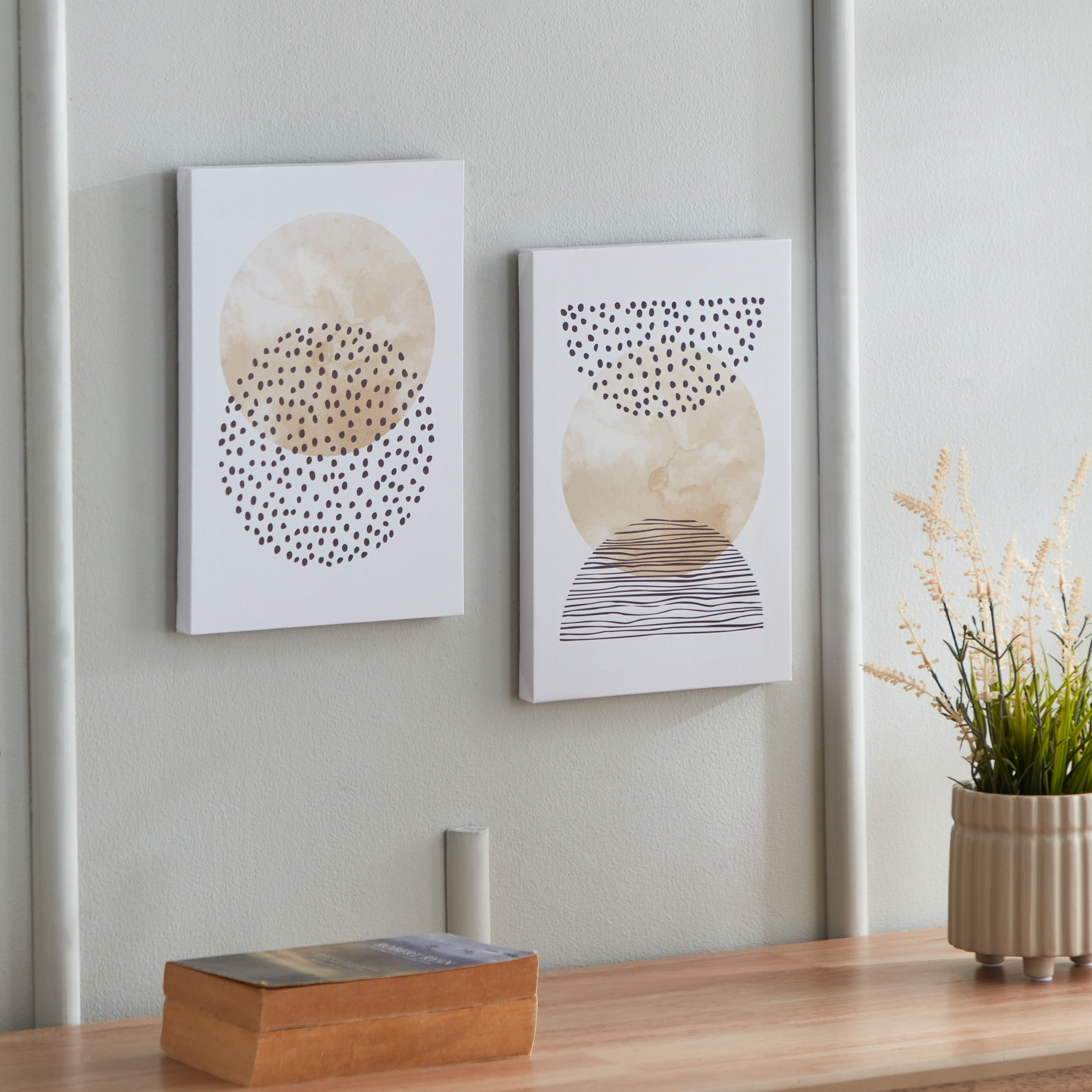 زينة حائط كانفاس بطبعات قطعتين من آيكا - 20x30x1.8 سم-hbxhomeware-hbxdecorandfurnishings-image-1