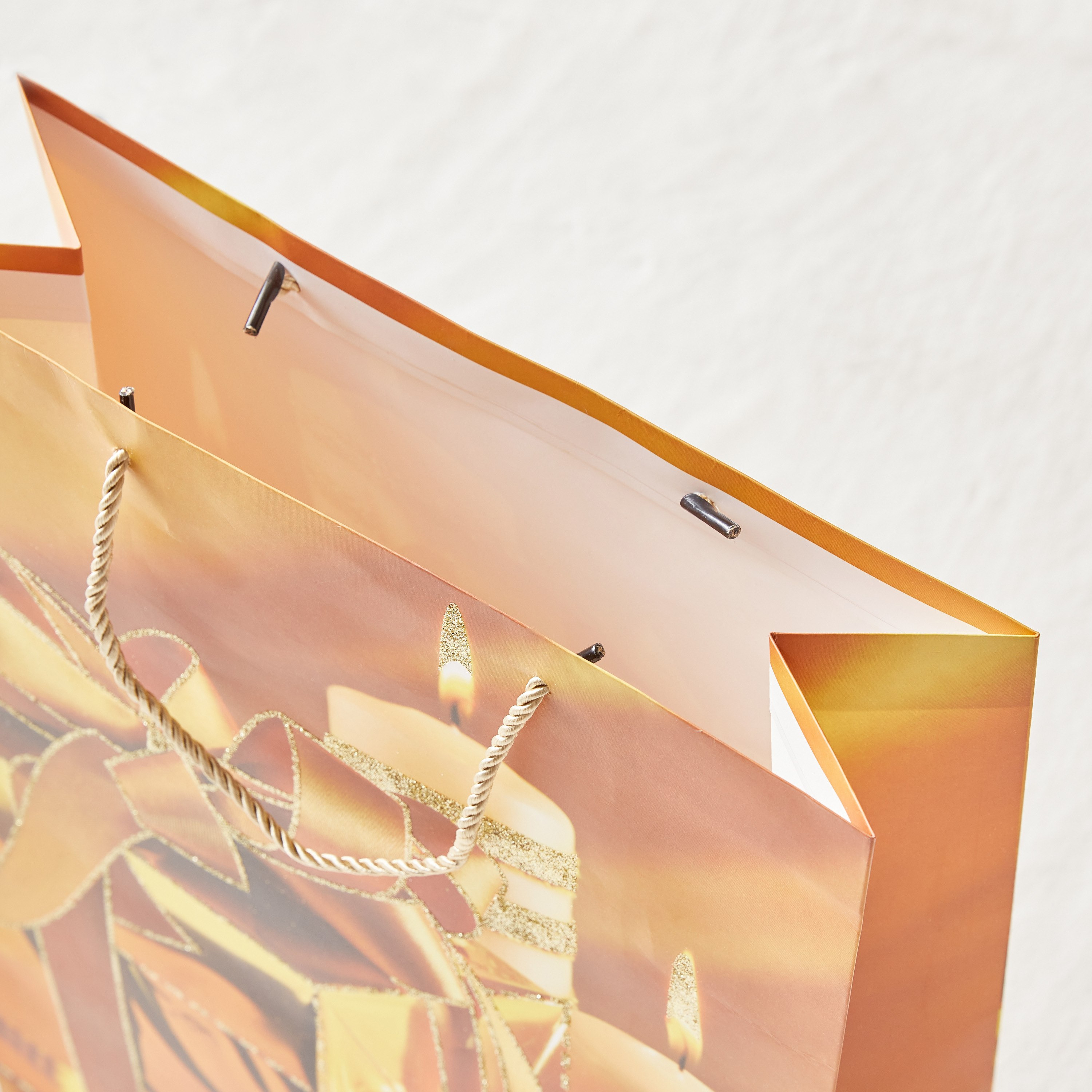 شنطة هدايا من بلوفيك - 30x12x41.5 سم-hbxhomeware-hbxdecorandfurnishings-image-4