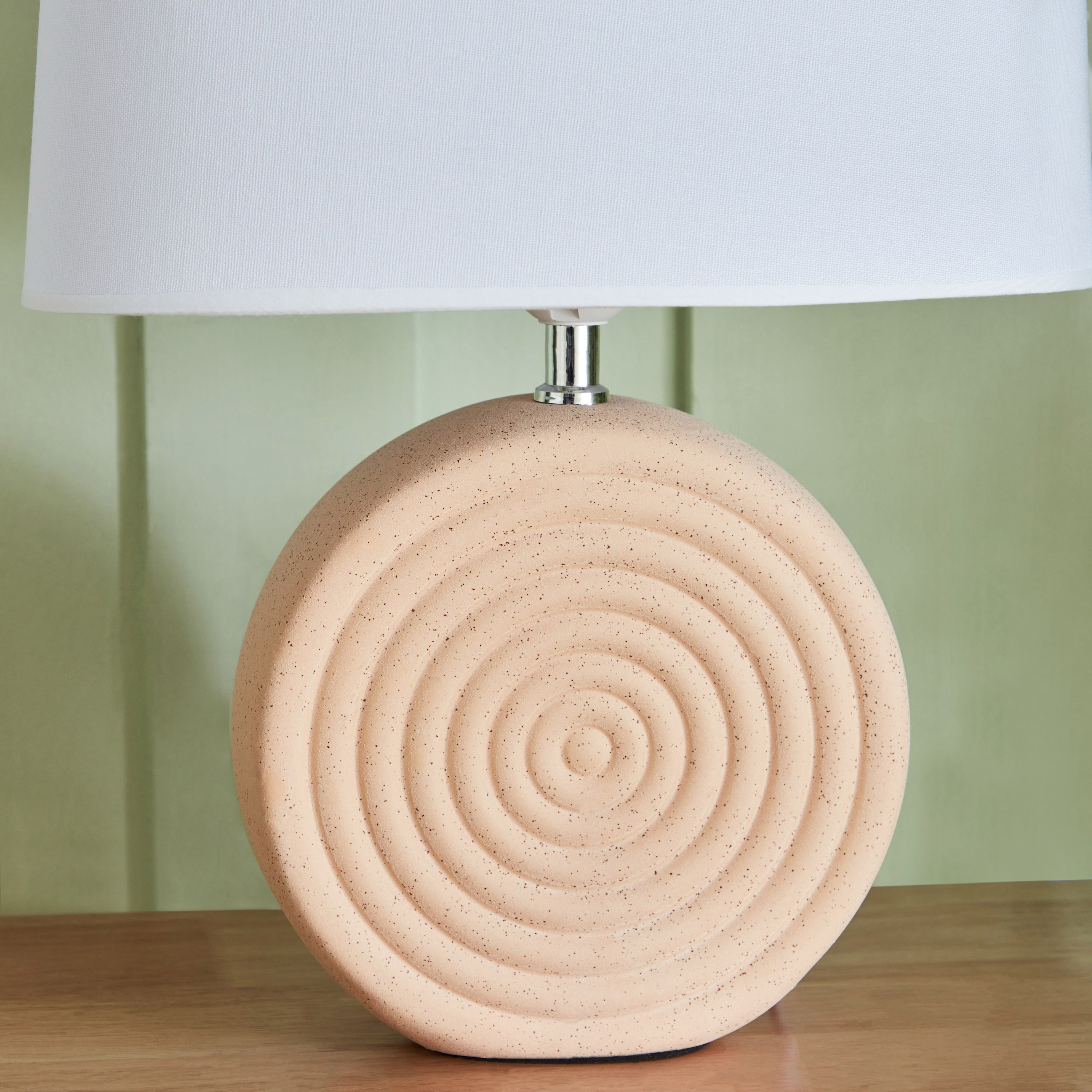 مصباح طاولة سيراميك من تيودور- 33x21x46 سم-hbxlivingroom-lighting-tablelamps-image-4