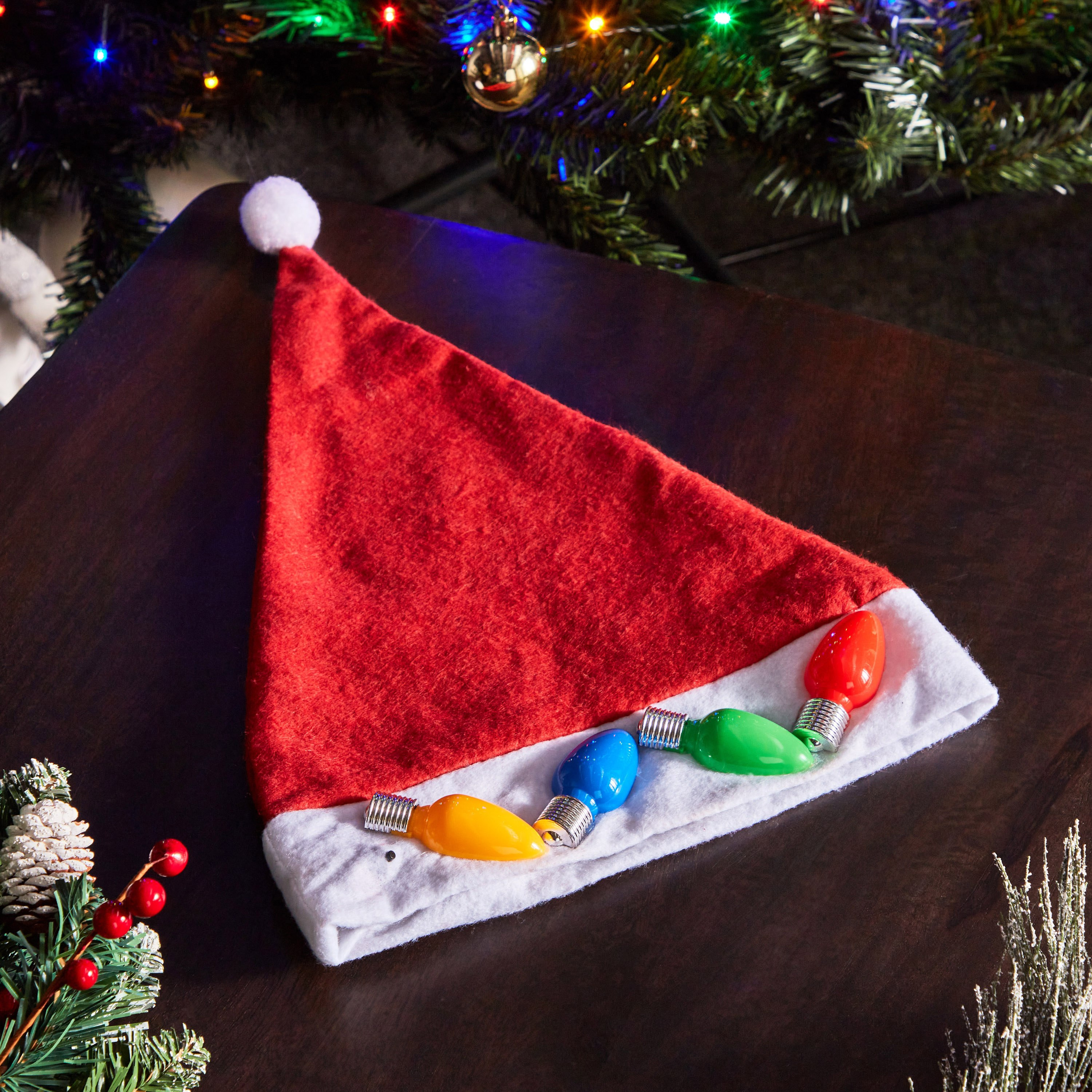 Blovec Chamdol Red Santa Hat With Lights - 31x2x46 cm-hbxhomeware-hbxdecorandfurnishings-image-1