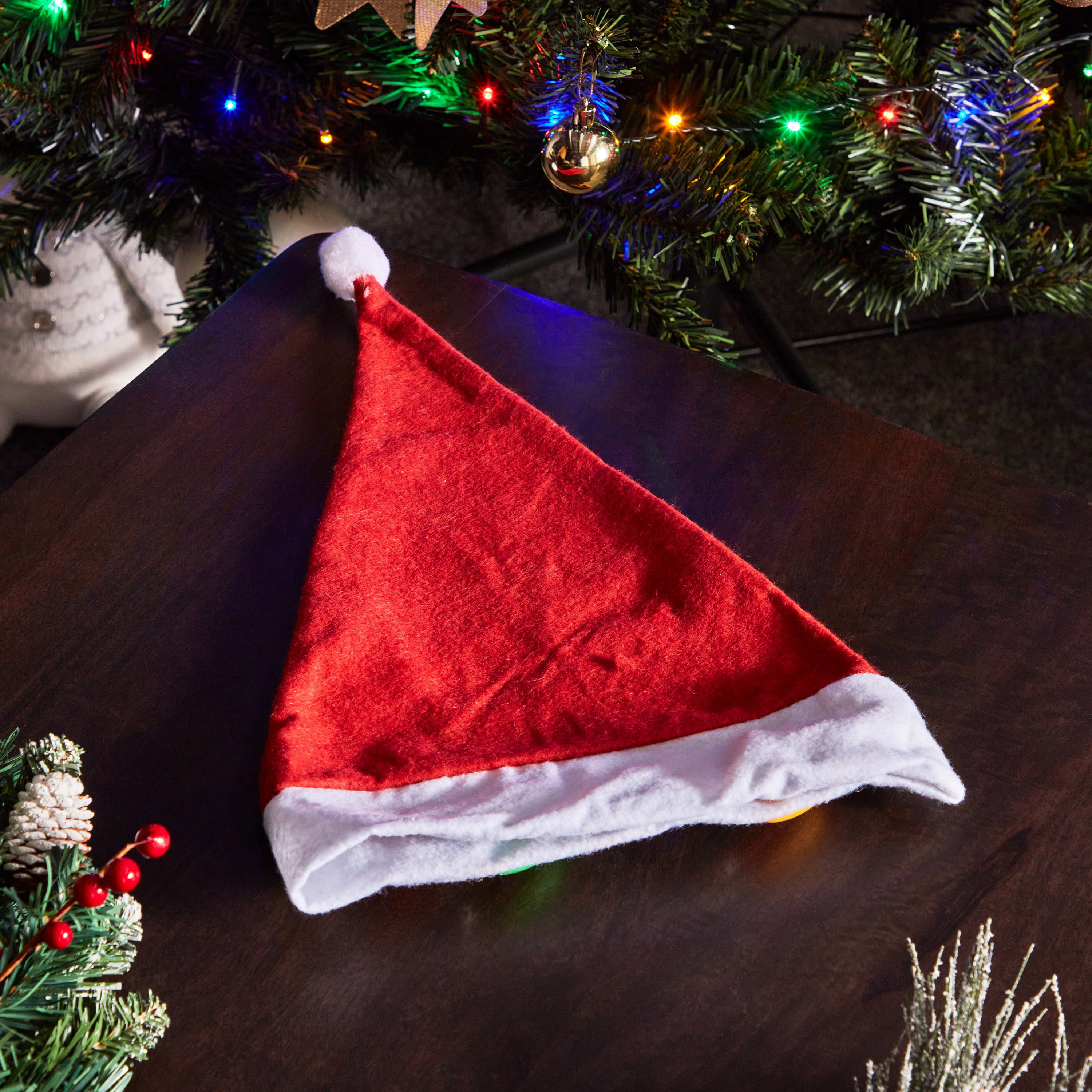Blovec Chamdol Red Santa Hat With Lights - 31x2x46 cm-hbxhomeware-hbxdecorandfurnishings-image-2