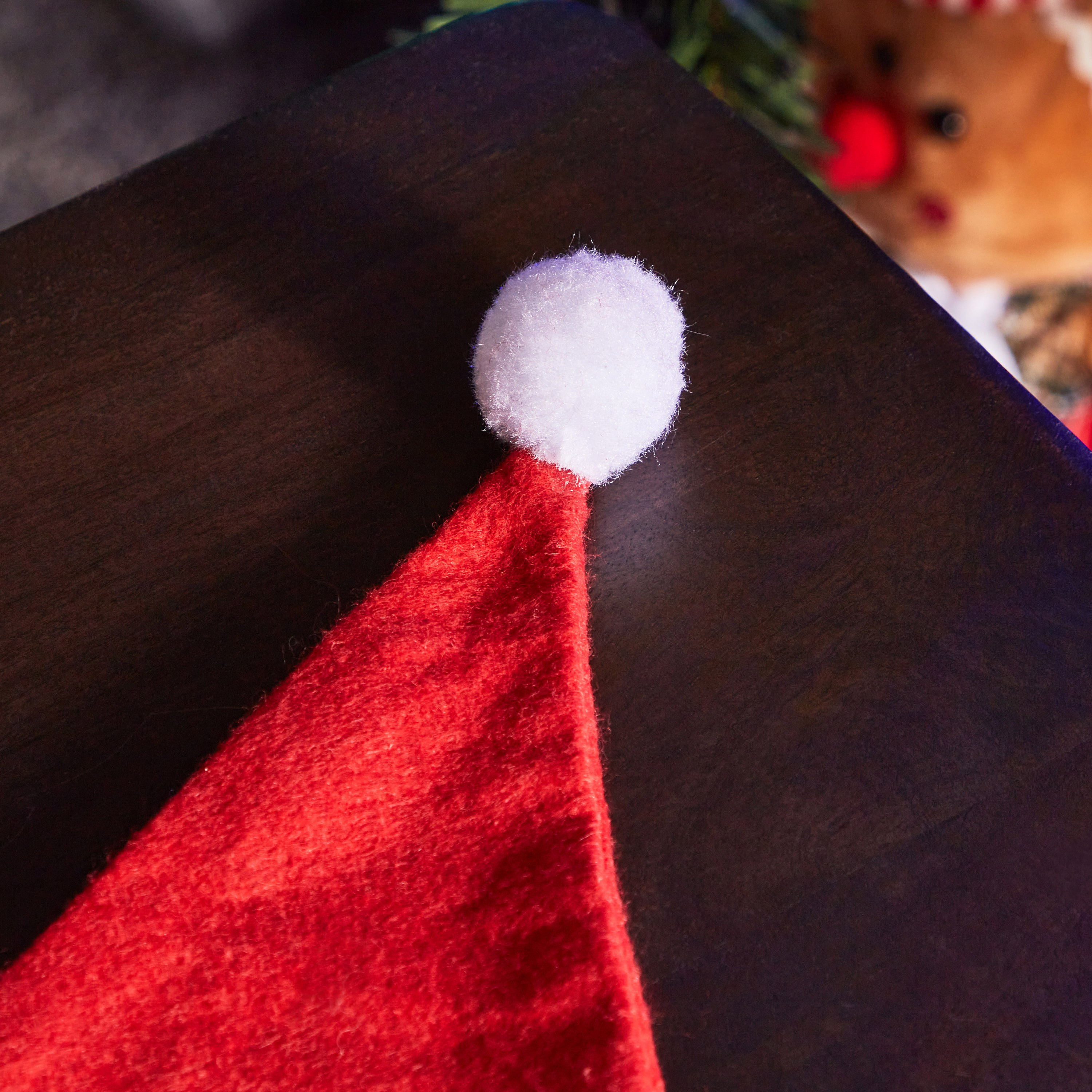 Blovec Chamdol Red Santa Hat With Lights - 31x2x46 cm-hbxhomeware-hbxdecorandfurnishings-image-3