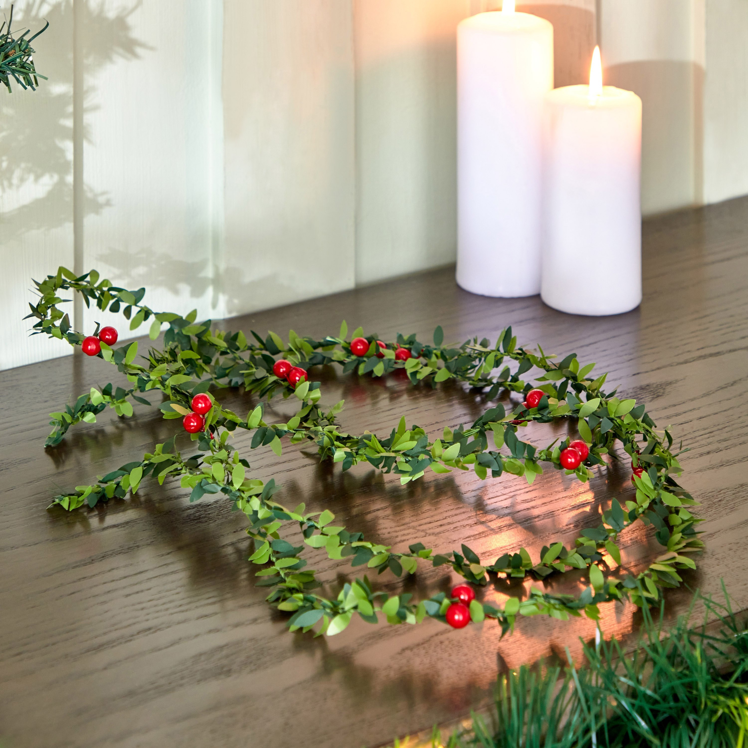 إكليل التوت وهولي شامدول من بلوفيك - 270x5x5 سم-hbxhomeware-hbxdecorandfurnishings-image-2