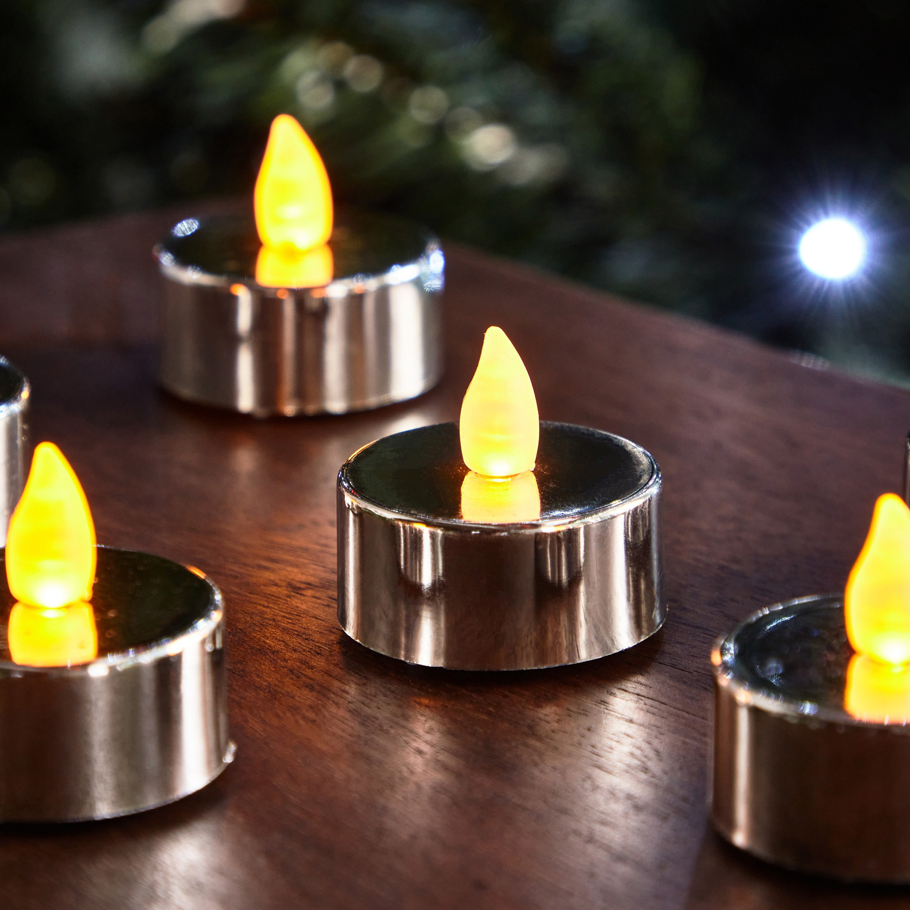 Blovec 6-Piece Glitter Shiny LED Tealight Candles Set - 3.8x3.8x5.5 cm-hbxhomeware-hbxdecorandfurnishings-image-3