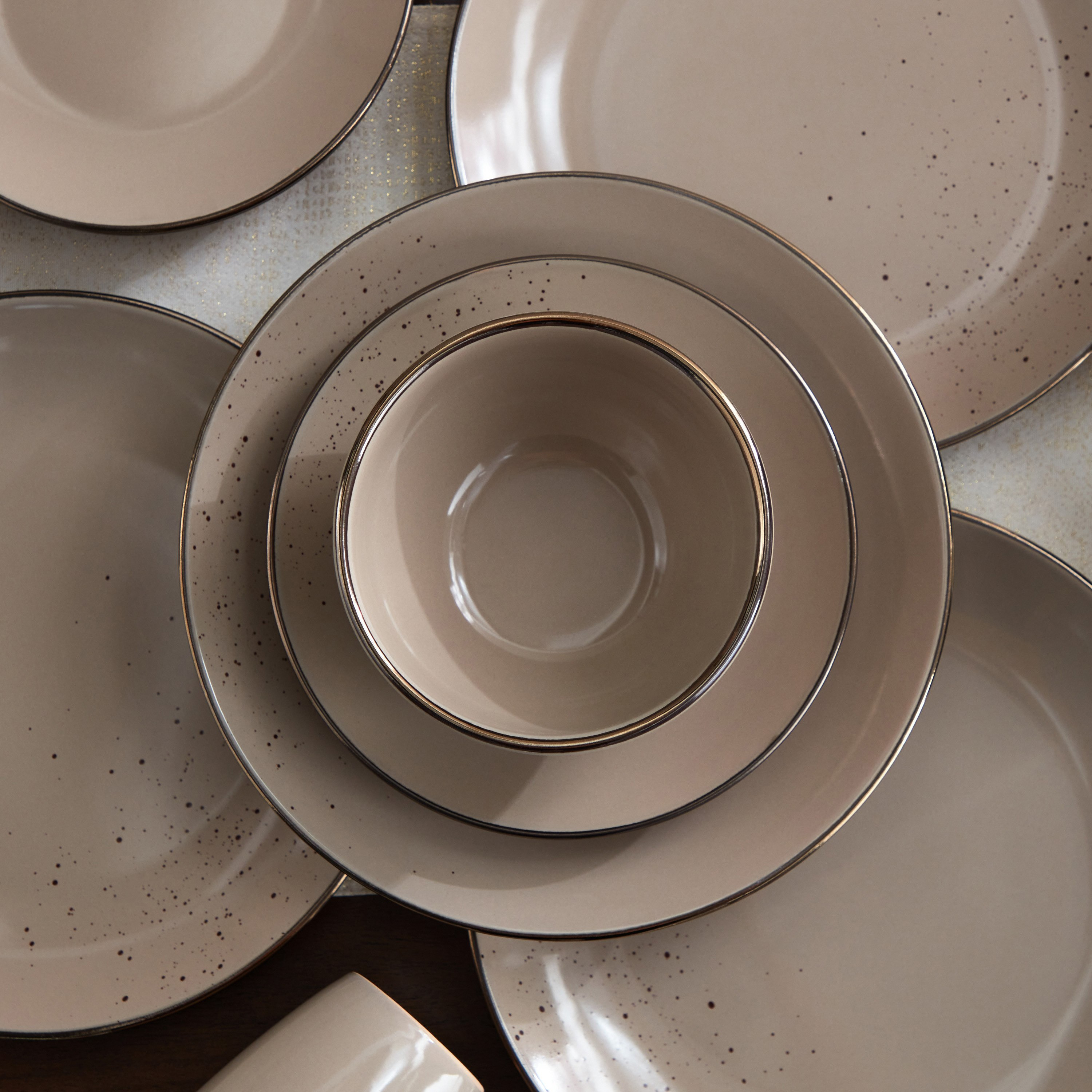طقم عشاء 16 قطعة من ميا - 4 أشخاص-hbxhomeware-hbxkitchen-image-3