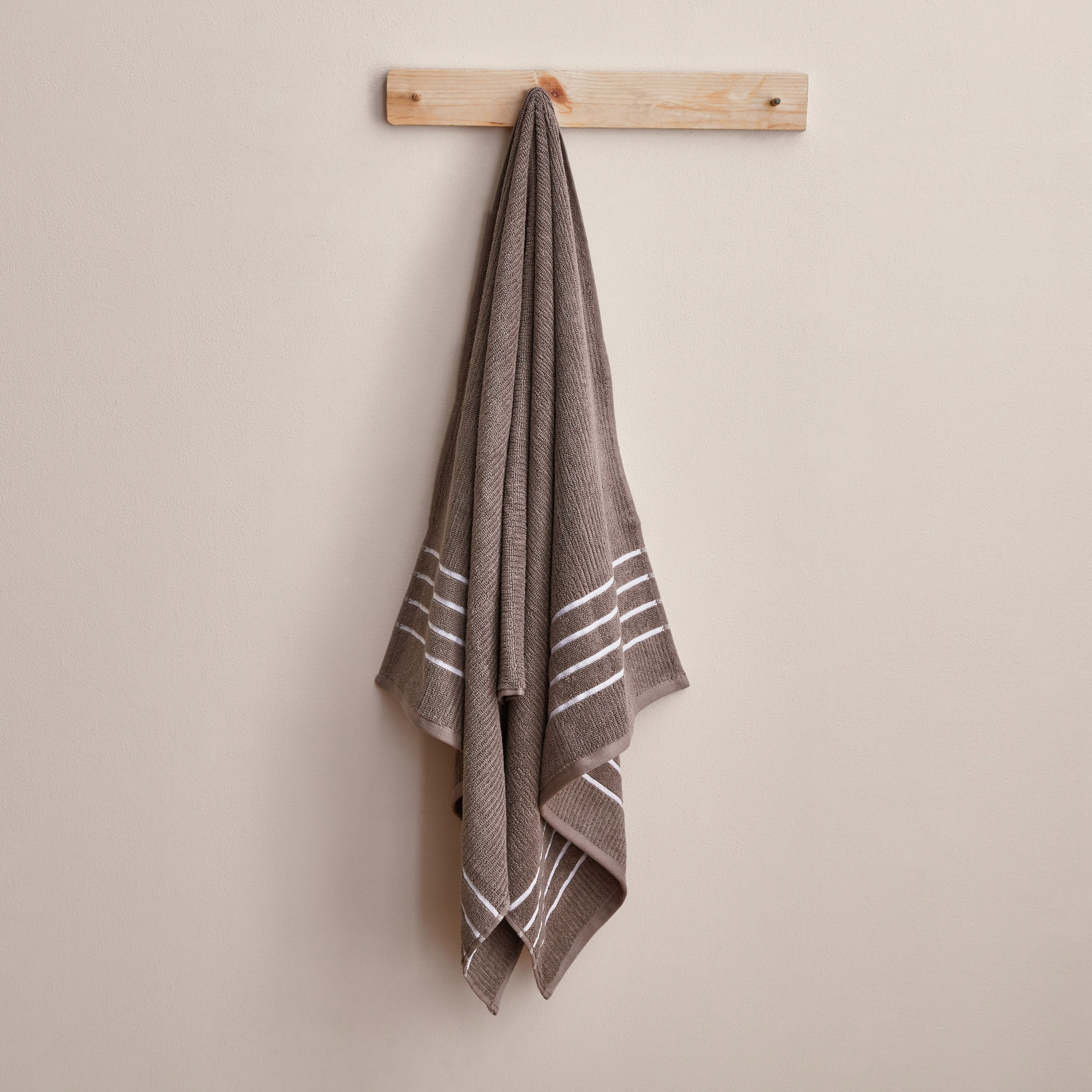 Mateo Ribbed Cotton Bath Towel - 68x136 cm-hbxbathroom-bathroomtextiles-image-1