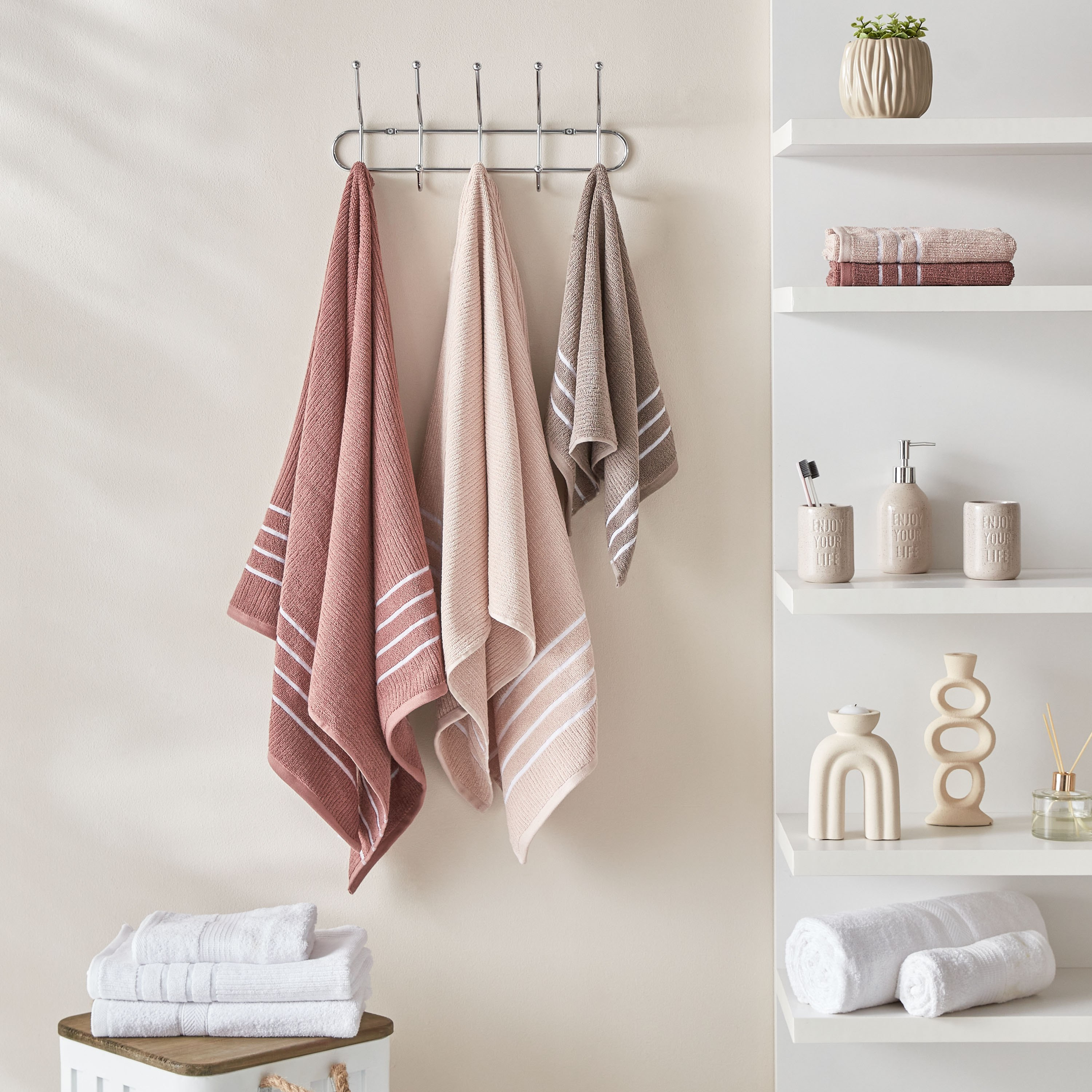 منشفة يد قطن مضلّعة من ماتيو - 70x40 سم-hbxbathroom-bathroomtextiles-image-5