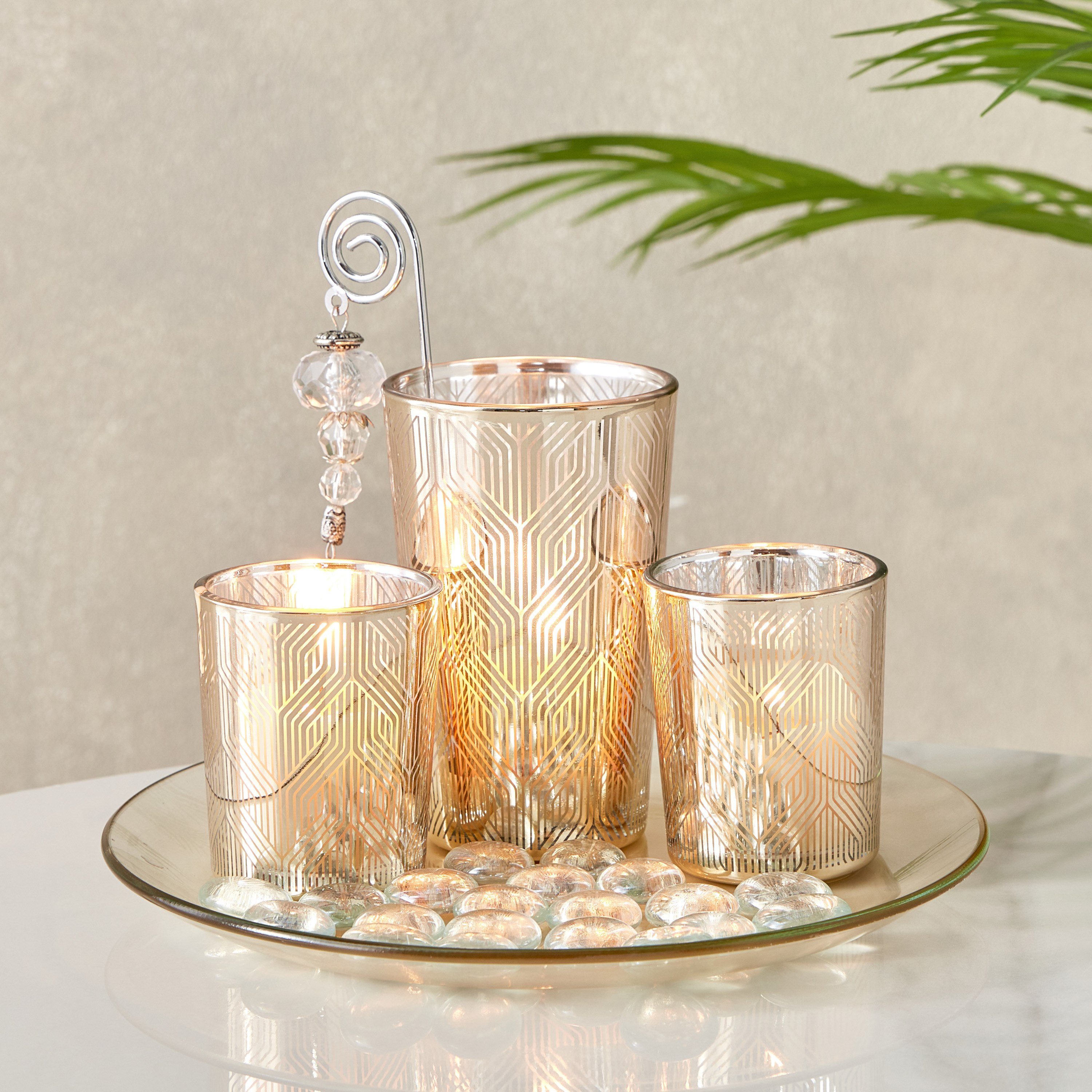 طقم حاملات شموع زجاجية 3 قطع مع صينية زجاجية مستديرة من ميريا-hbxlivingroom-decorandaccessories-candleholders-image-2