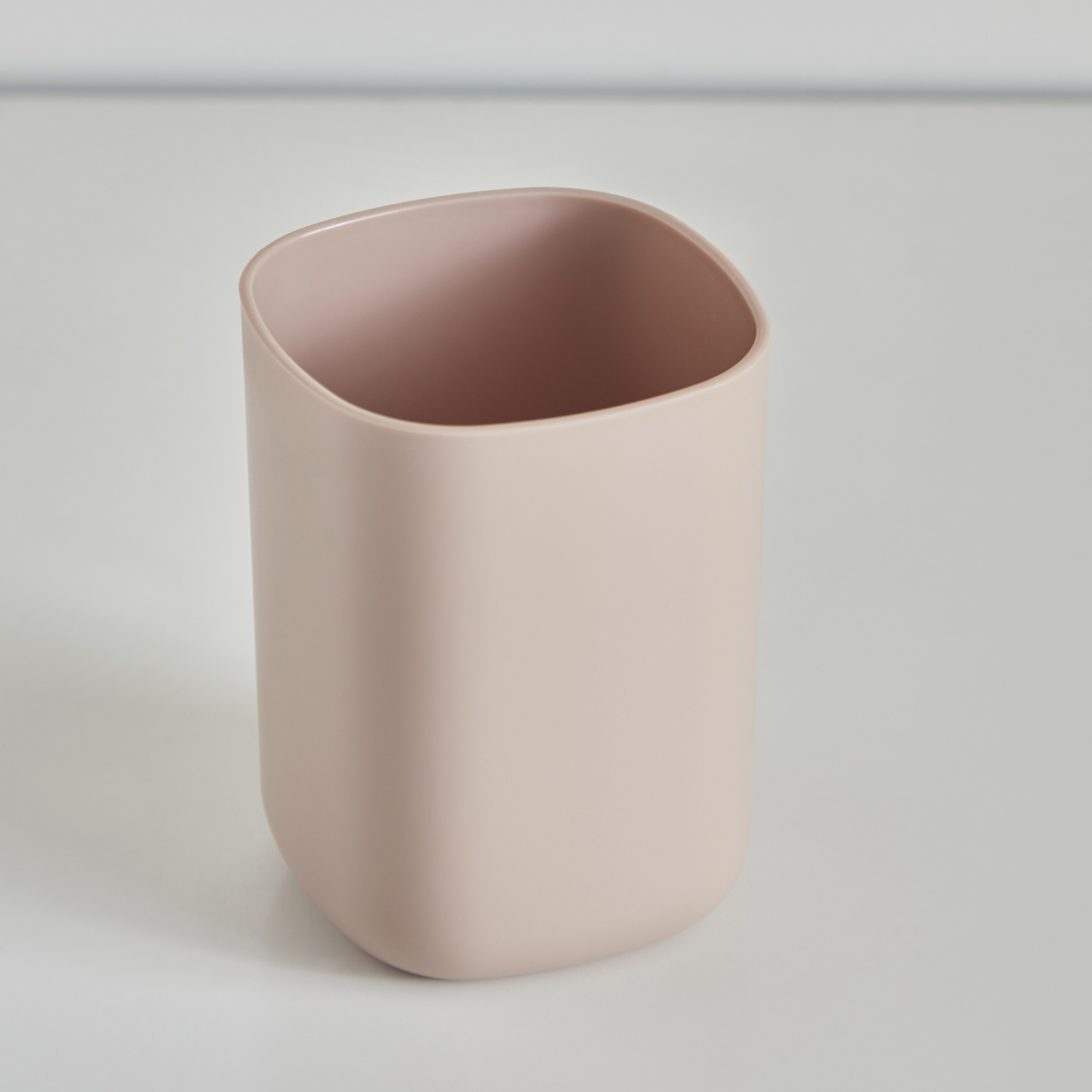 Nova Single Solid Tumbler-hbxdecorandfurnishings-bathroomaccessories-bathroomsets-image-2