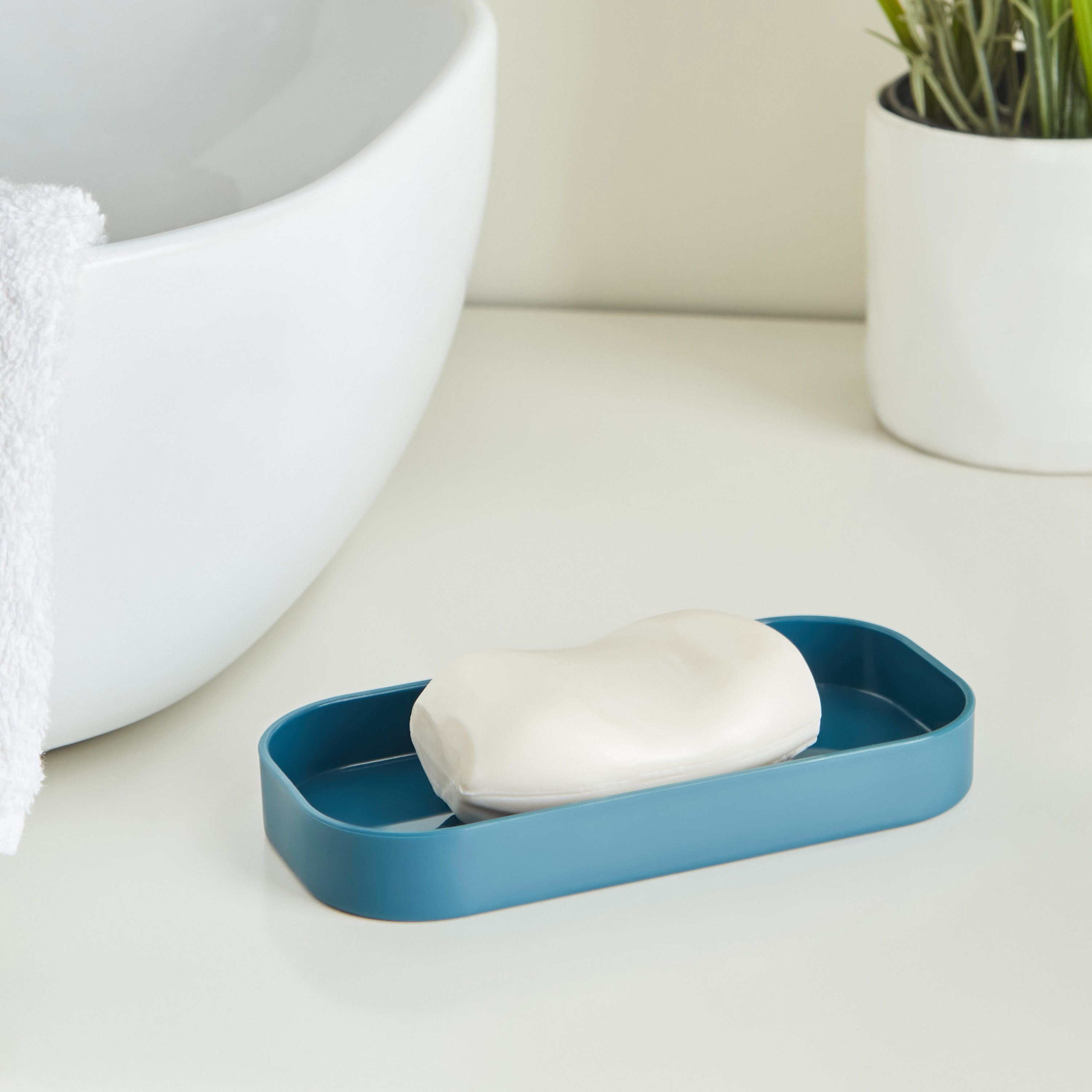 Nova Single Solid Soap Dish-PROMO_HB_AE_B2G2_011025-image-1