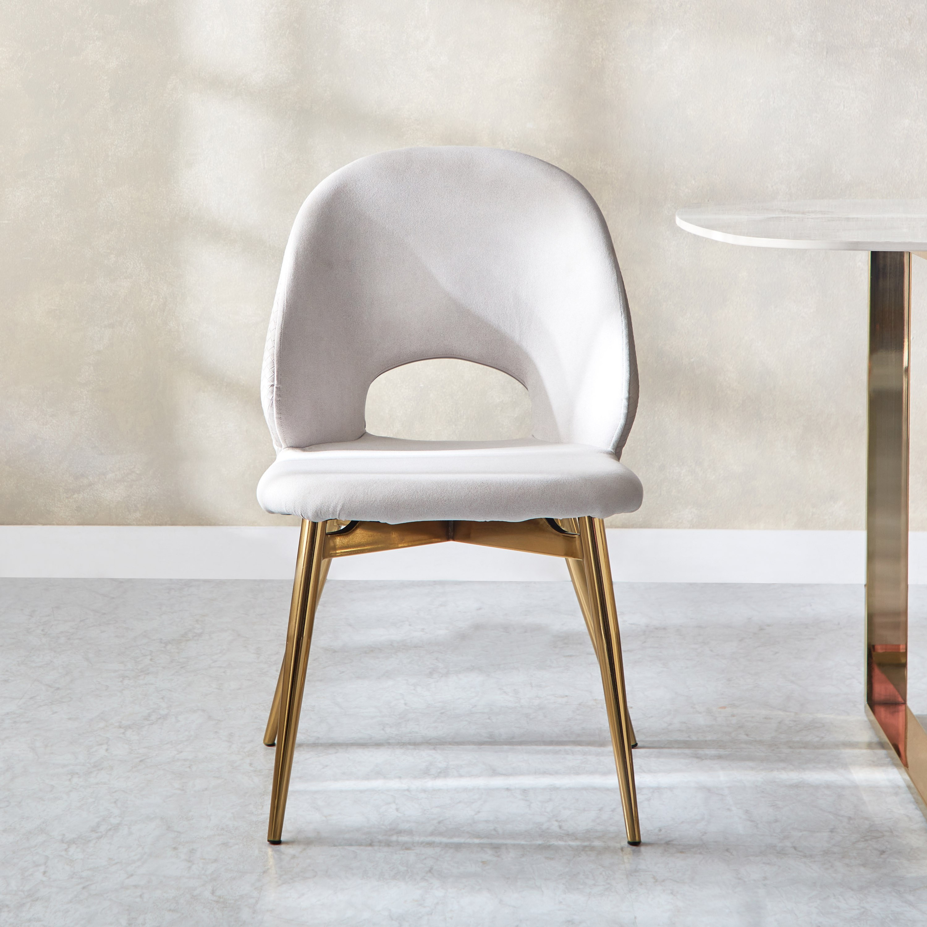 طقم سفرة بـ10 مقاعد وسطح من الحجر الملبد من بيرل-hbxfurniture-diningroom-diningsets-tenseater-image-8