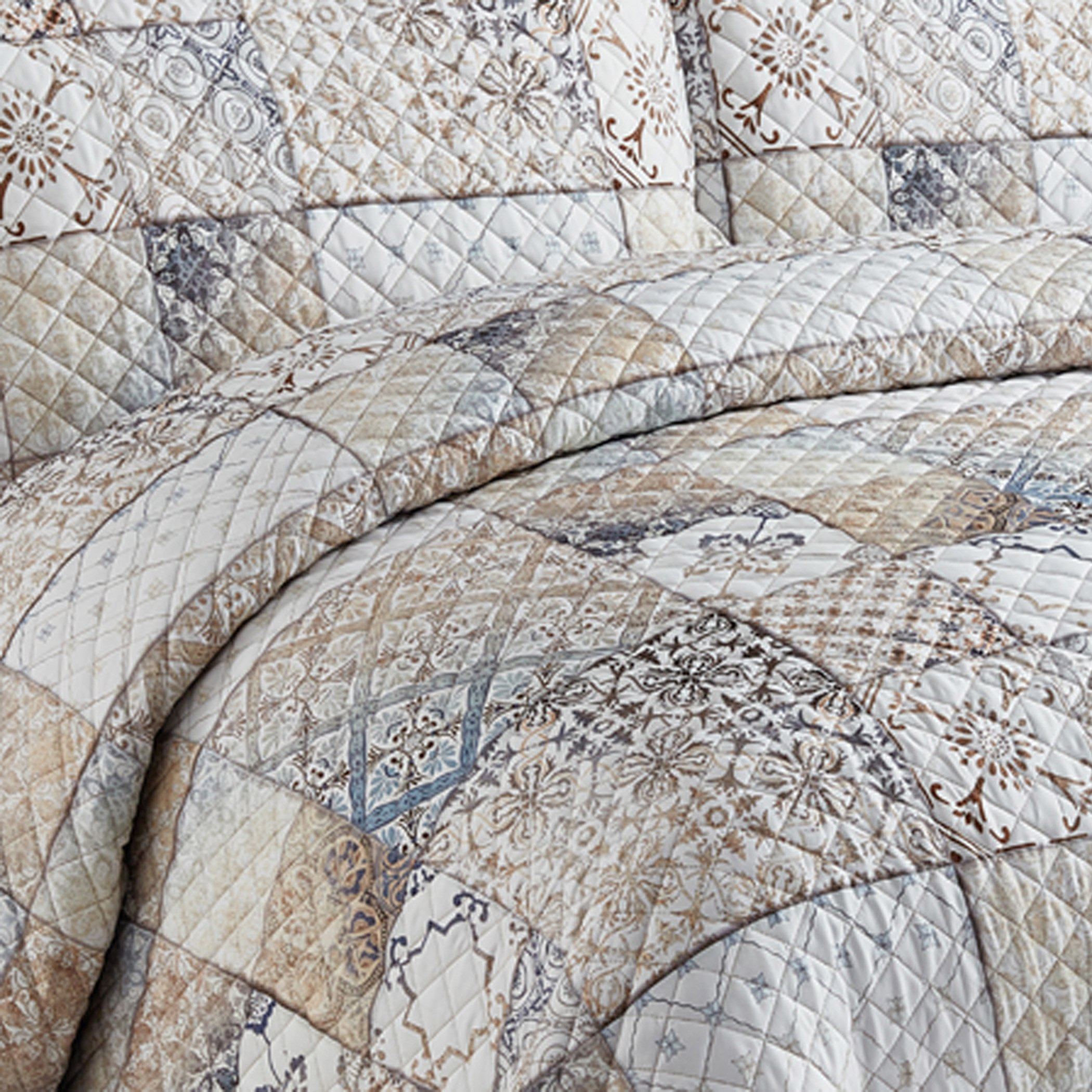 طقم مفرش سرير لحاف ميكرو مغسول مسبقًا توين 3 قطع من دولوريس جيان- 160x230 سم-hbxdecorandfurnishings-bedding-bedspreadsandquilts-image-3
