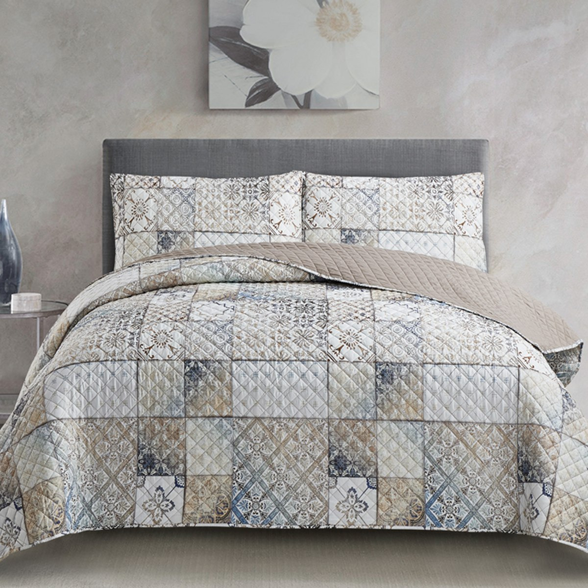 طقم مفرش سرير لحاف ميكرو مغسول مسبقًا كينج 3 قطع من دولوريس جيان - 230x250 سم-hbxdecorandfurnishings-bedding-bedspreadsandquilts-image-2