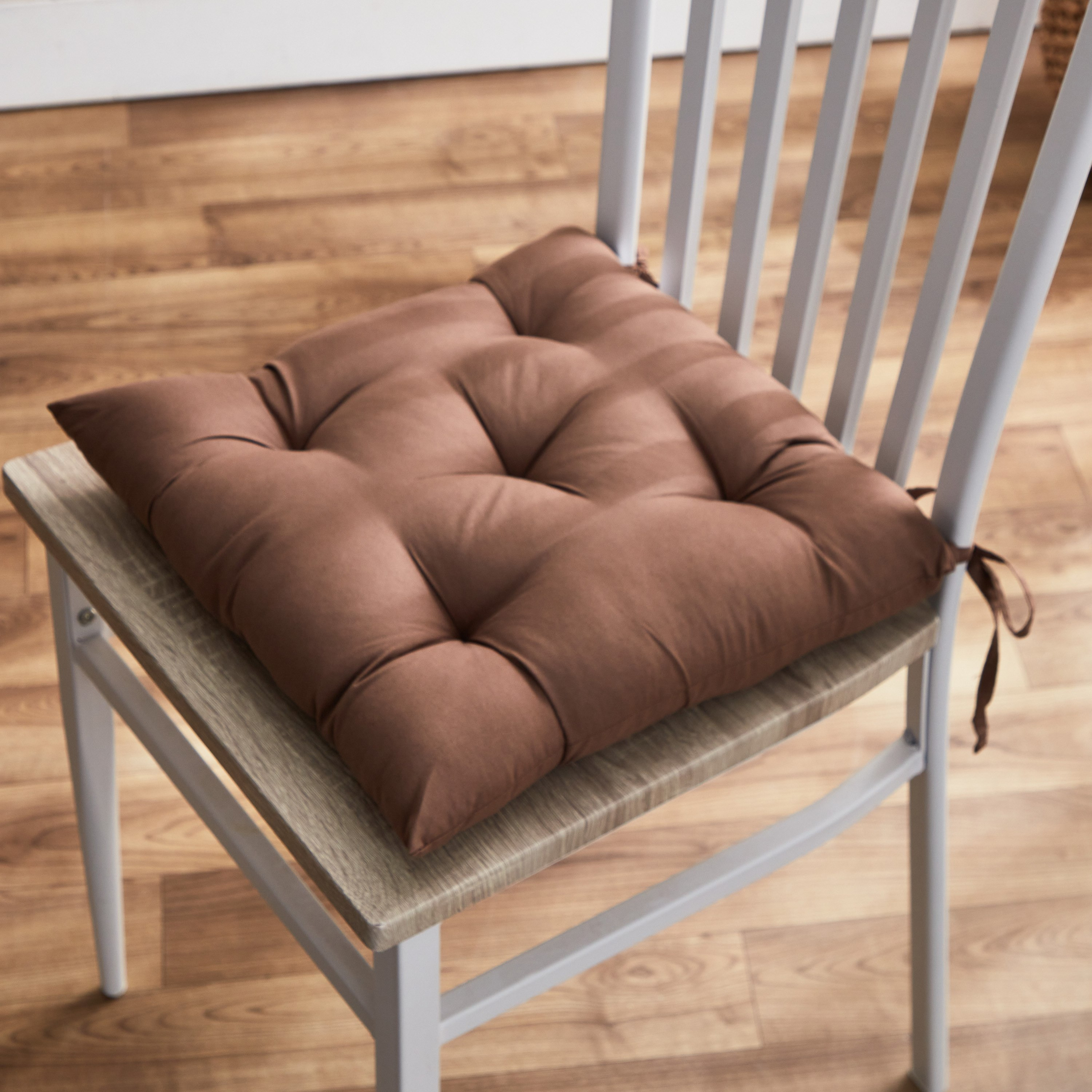 لبادة كرسي من الألياف الدقيقة من أكسيس - 40x40 سم-hbxhomeware-hbxdecorandfurnishings-image-1