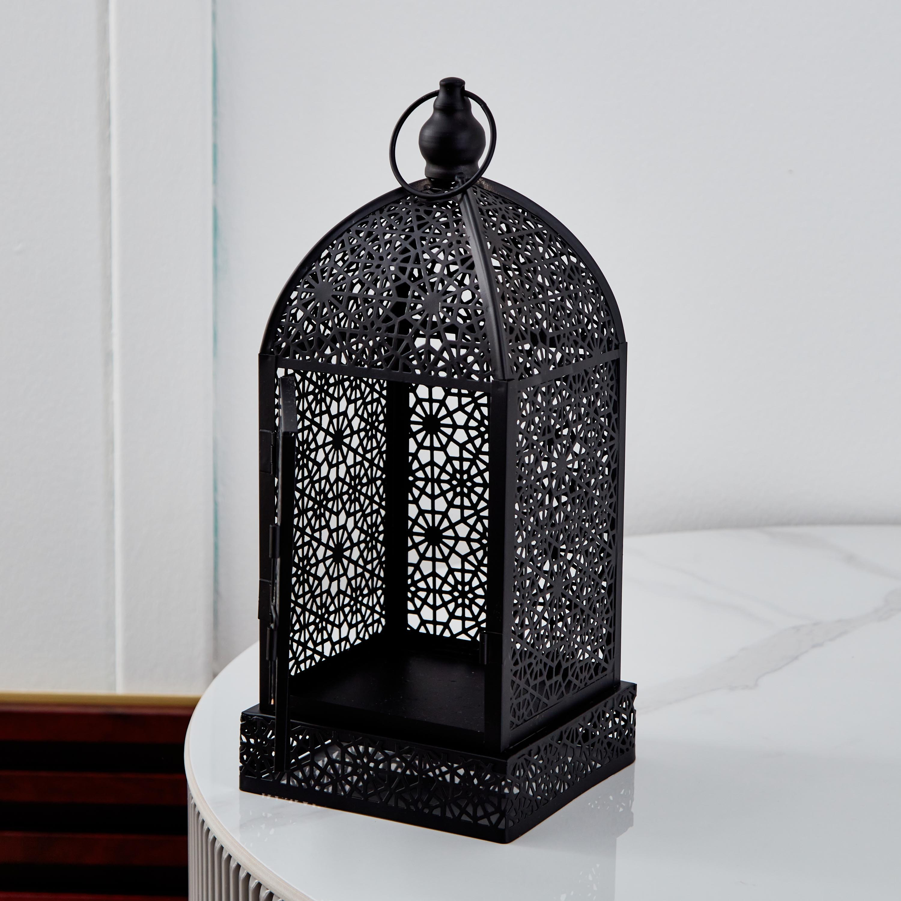 فانوس معدن بتصاميم مفرغة من أورورا - 13.4x13.4x31.2 سم-hbxdecorandfurnishings-homeaccessories-lanterns-image-3